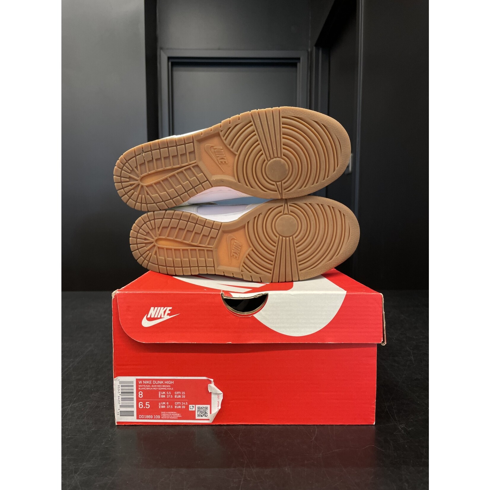 Nike Nike Dunk High Sail Gum (Women's) Size 8W, PREOWNED