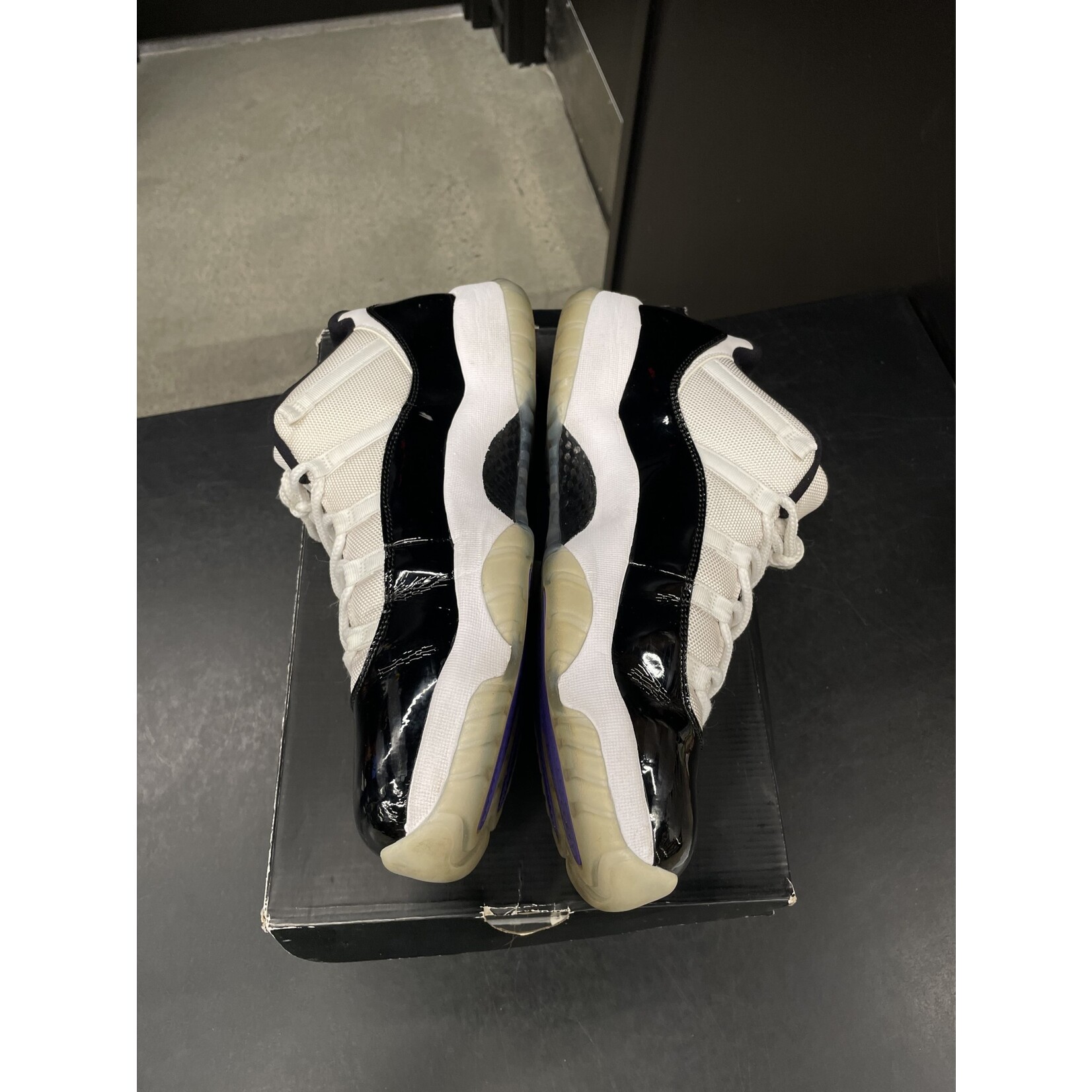 Jordan 11 concord size 12.5 deals