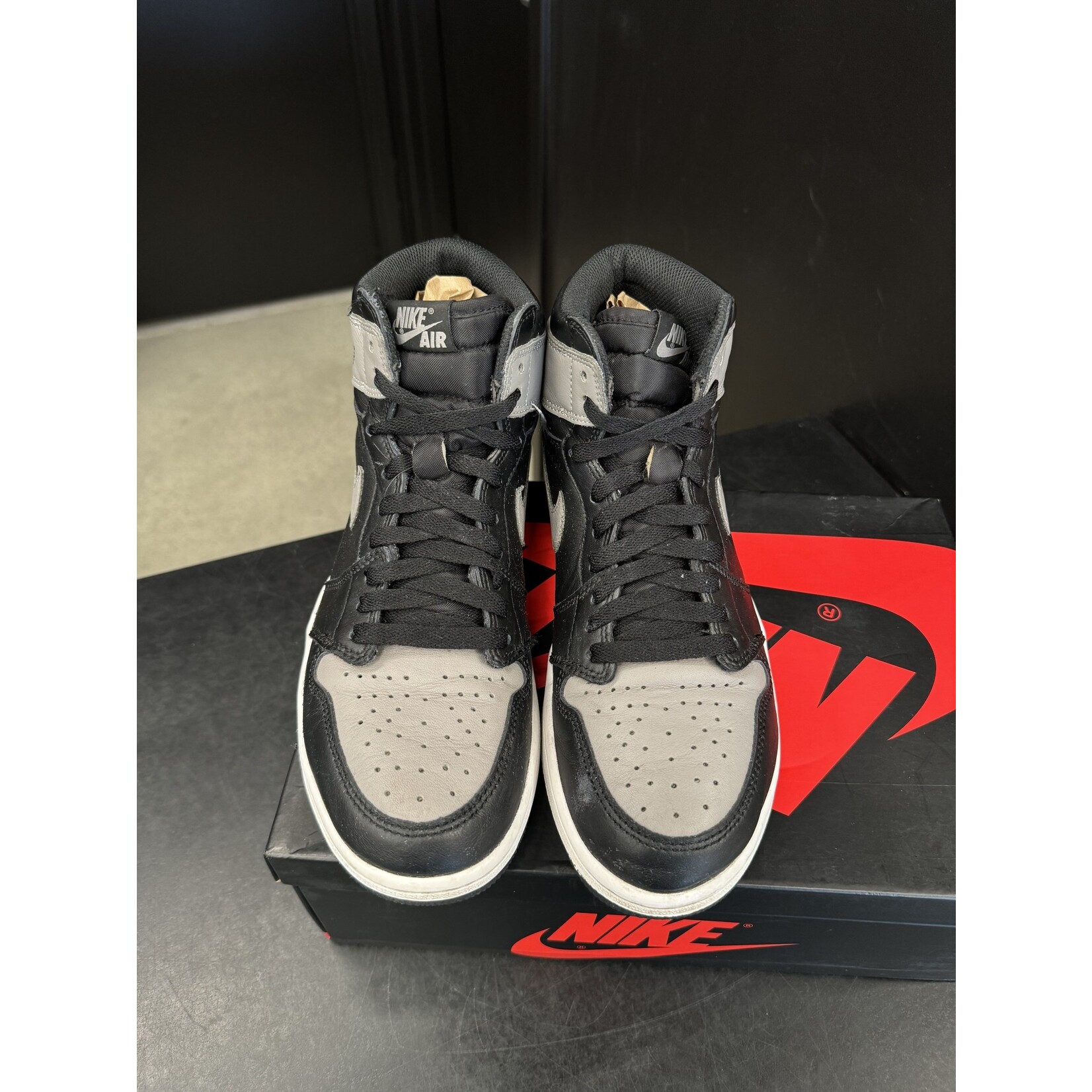 Jordan Jordan 1 Retro High Shadow 2018 Size 8.5 PREOWNED SoleSeattle