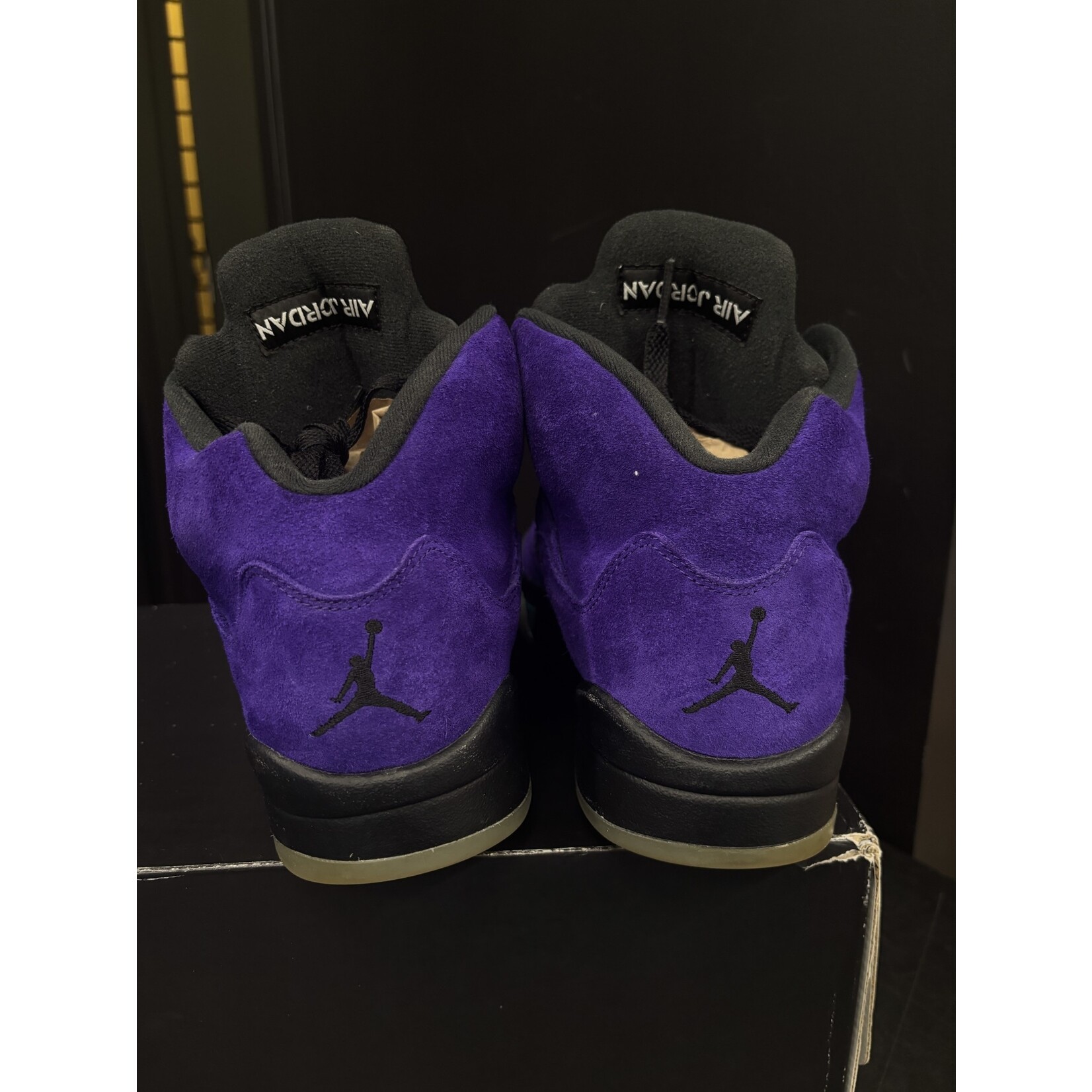 Jordan Jordan 5 Retro Alternate Grape Size 9 PREOWNED SoleSeattle