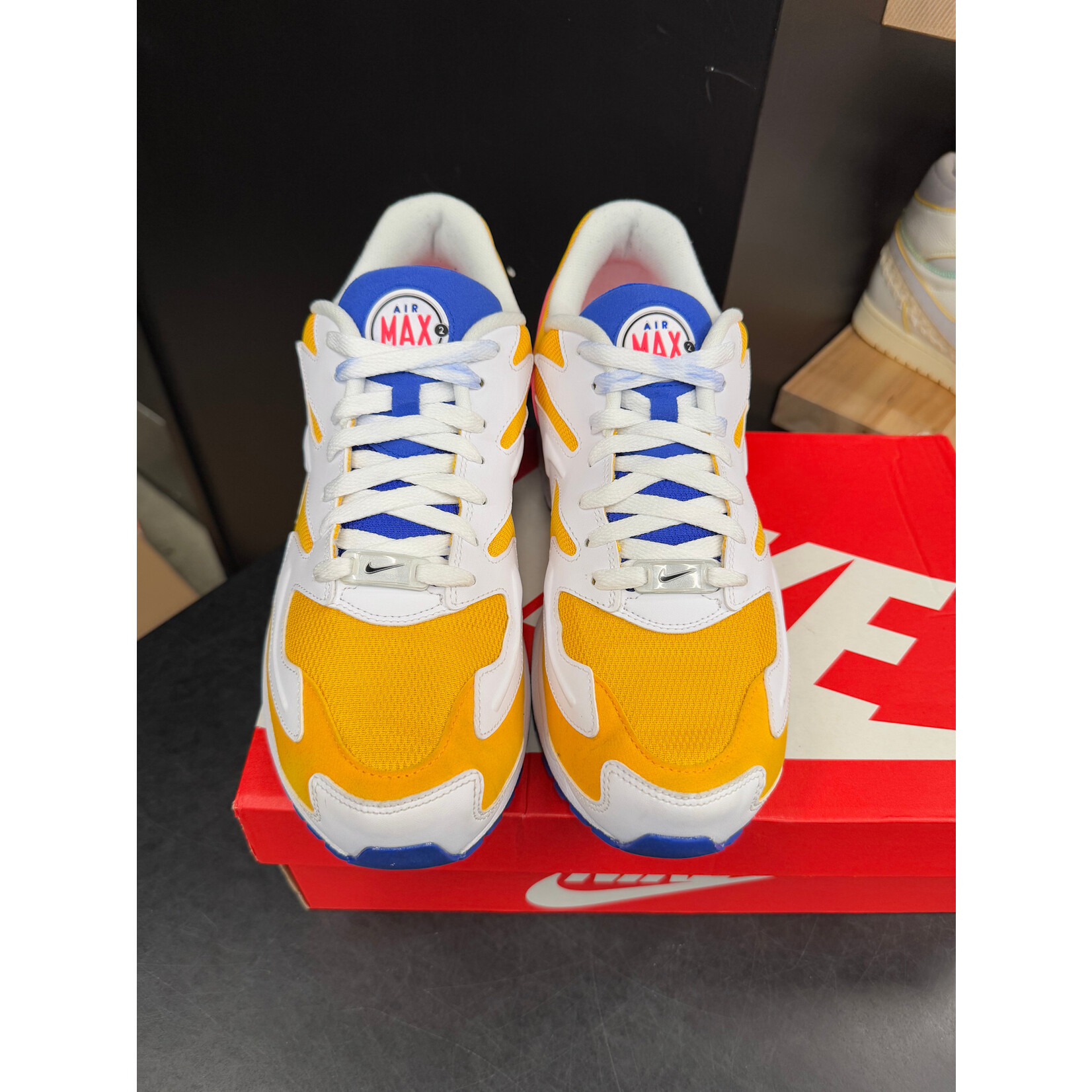 Nike Nike Air Max2 Light University Gold Flash Crimson Size 10.5, PREOWNED