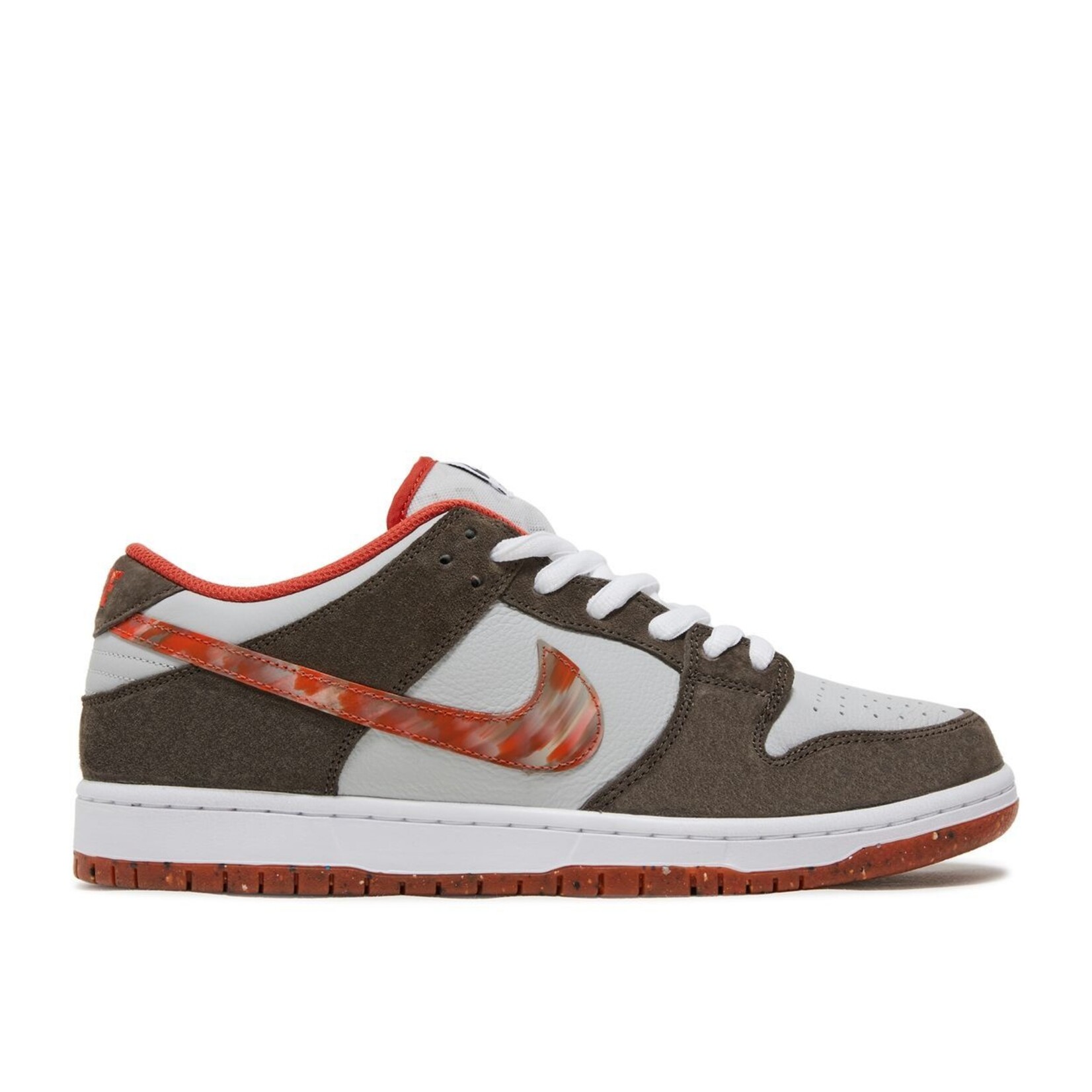 Nike Nike SB Dunk Low Crushed D.C. Size 5.5, DS BRAND NEW (HALF BOX NO LID)