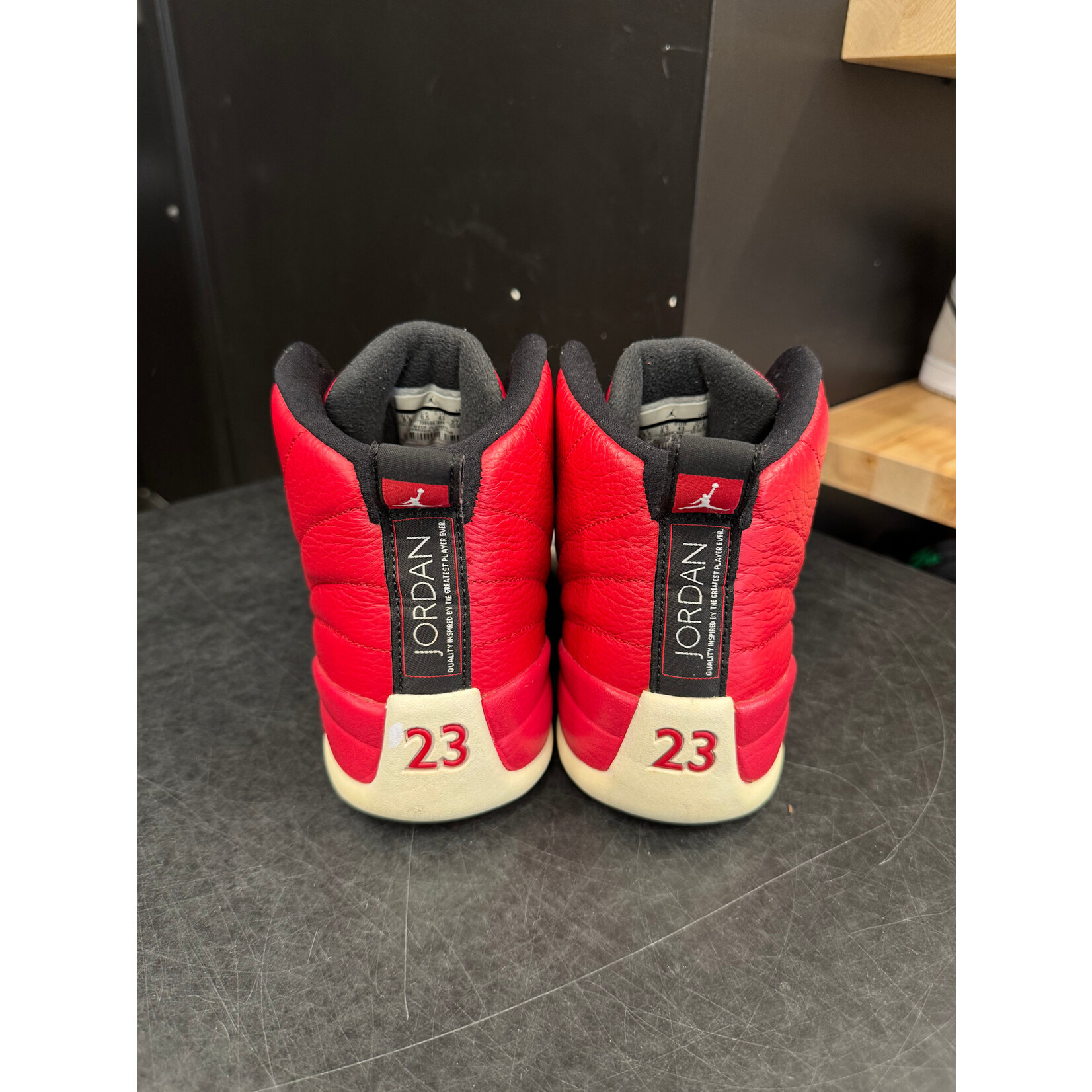 Jordan Jordan 12 Retro Gym Red Size 9.5, PREOWNED NO BOX