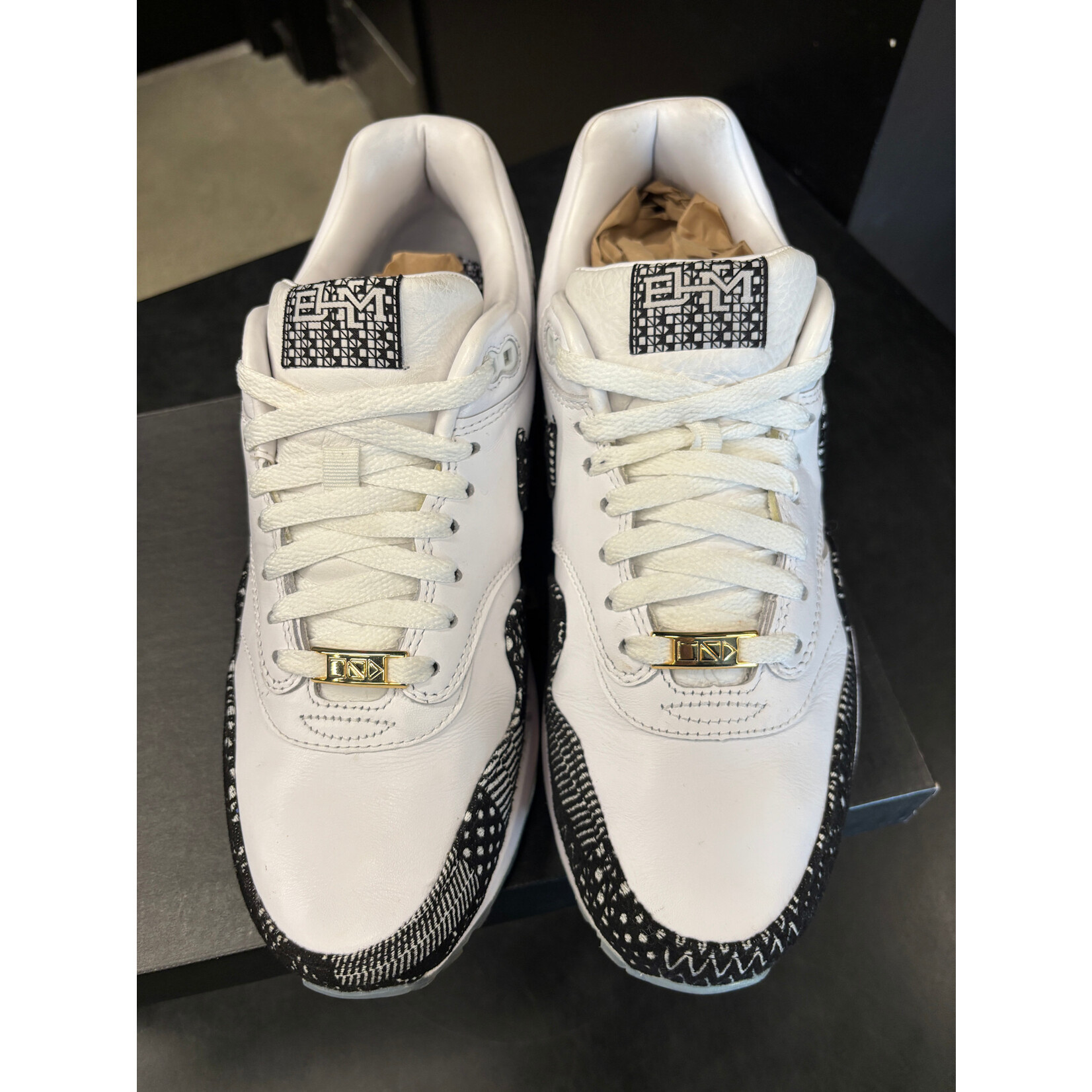 Nike Nike Air Max 1 BHM (2015) Size 9.5, PREOWNED