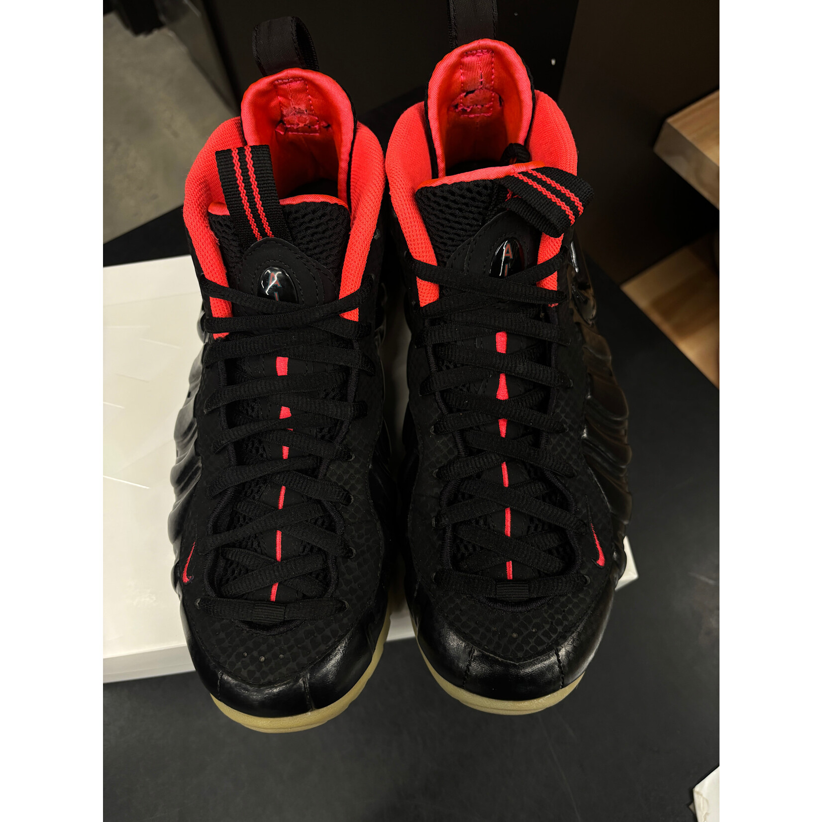 Nike Nike Air Foamposite Pro Yeezy Size 9.5, PREOWNED