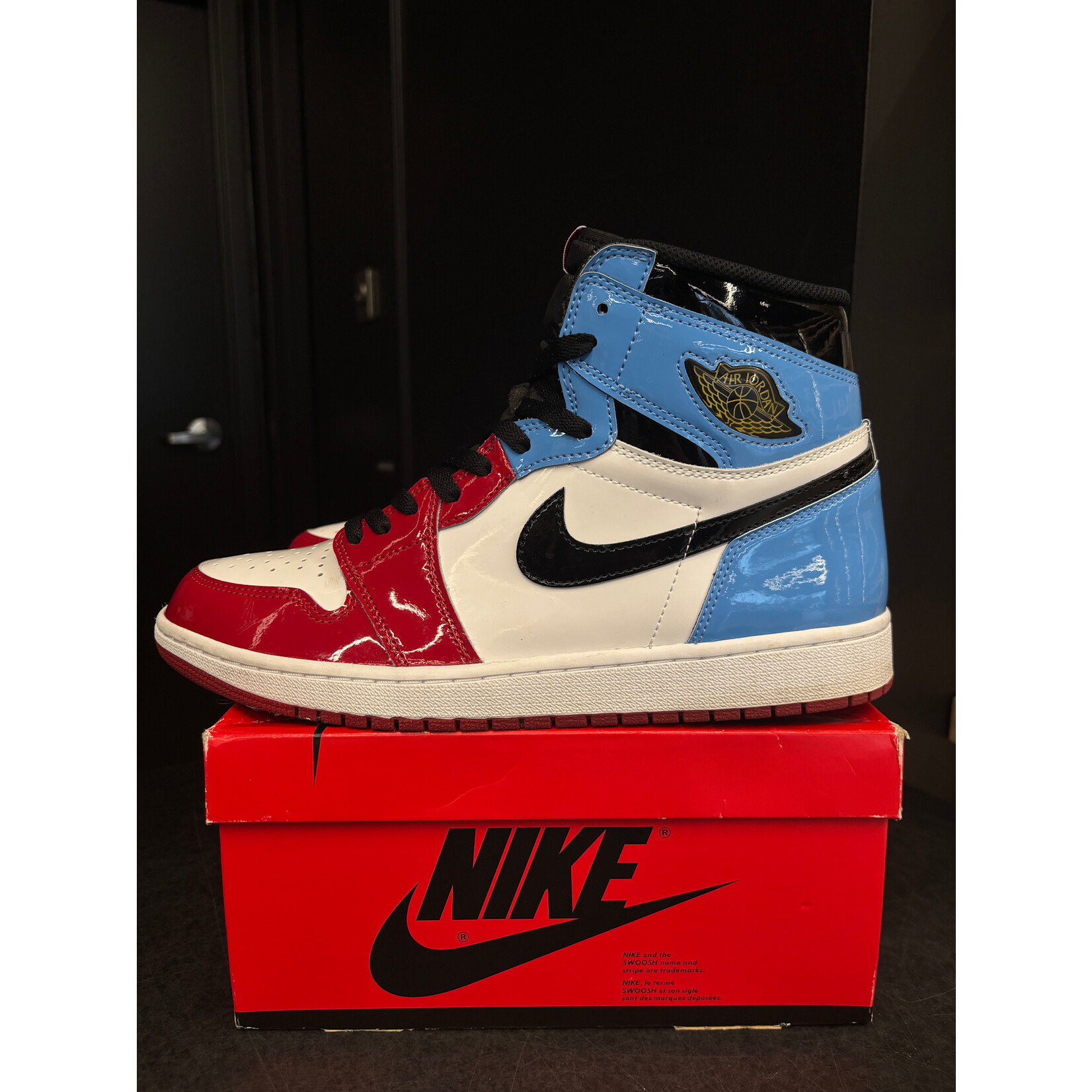 Jordan Jordan 1 Retro High Fearless UNC Chicago Size 12, PREOWNED