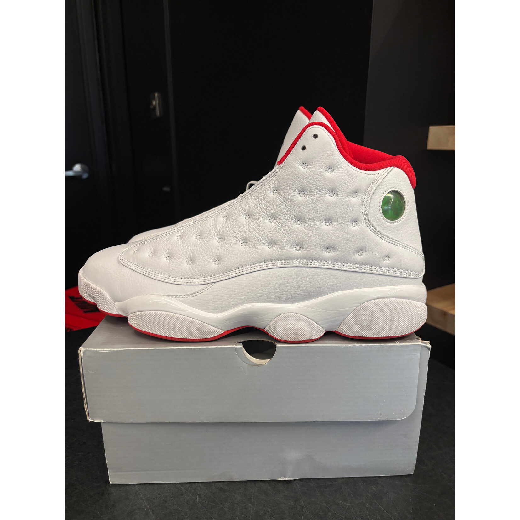 Jordan Jordan 13 Retro Alternate History of Flight Size 12, PREOWNED