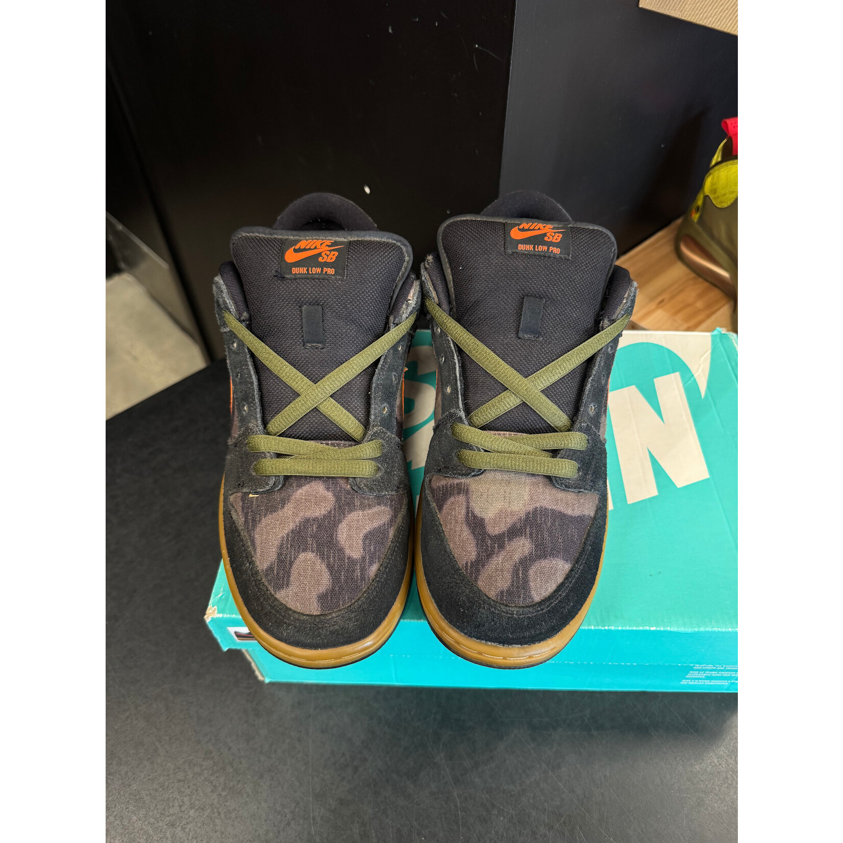 Nike Nike SB Dunk Low Black Rough Green Size 10.5, PREOWNED