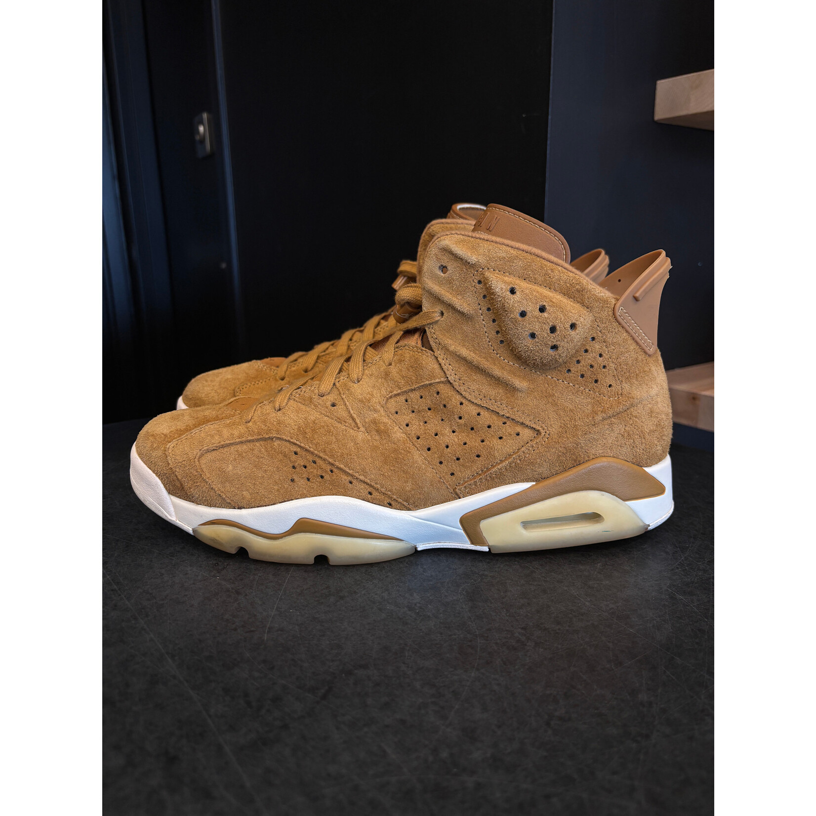 Jordan Jordan 6 Retro Wheat Size 11.5, PREOWNED NO BOX