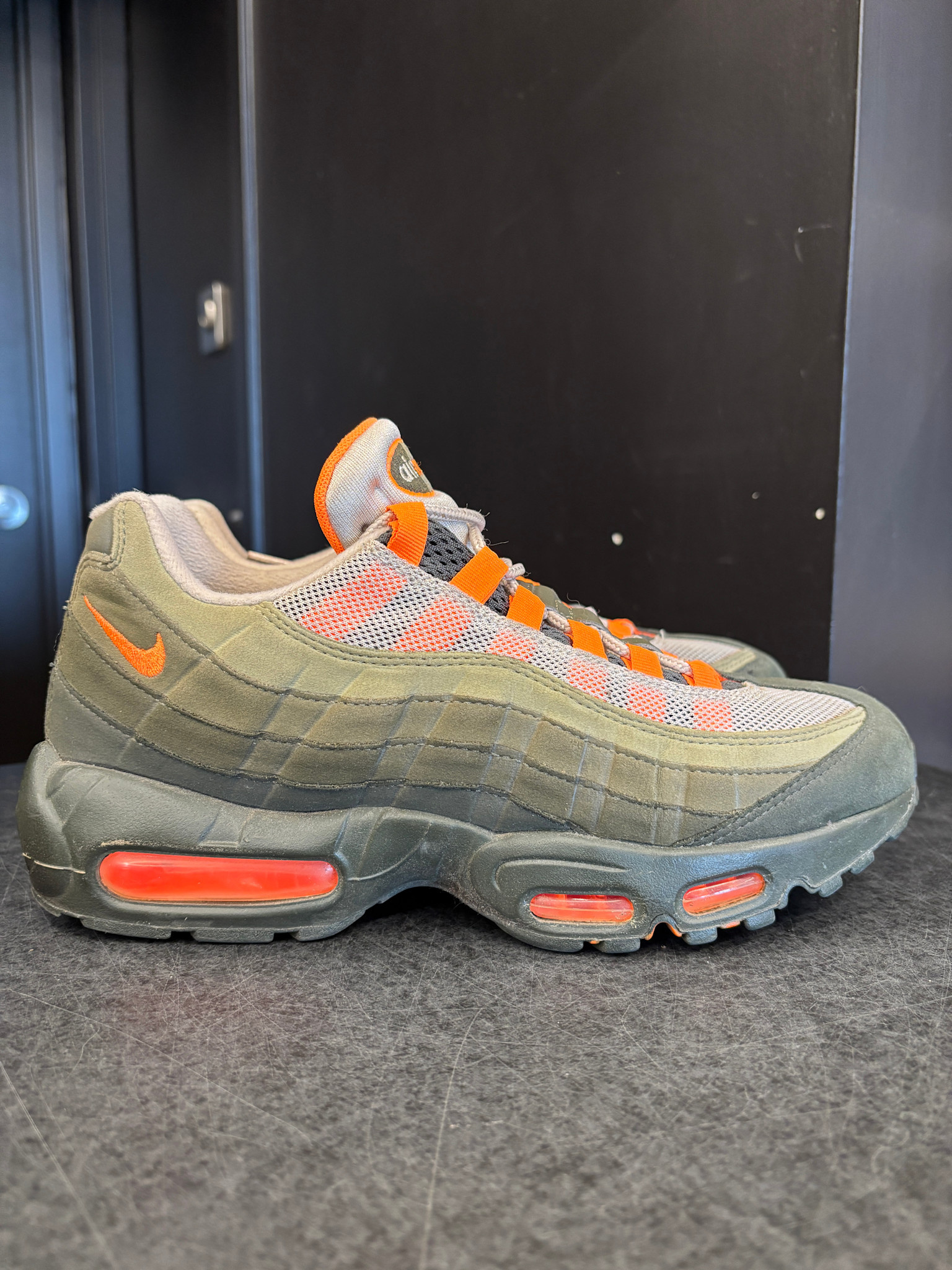 nike air max 95 olive orange