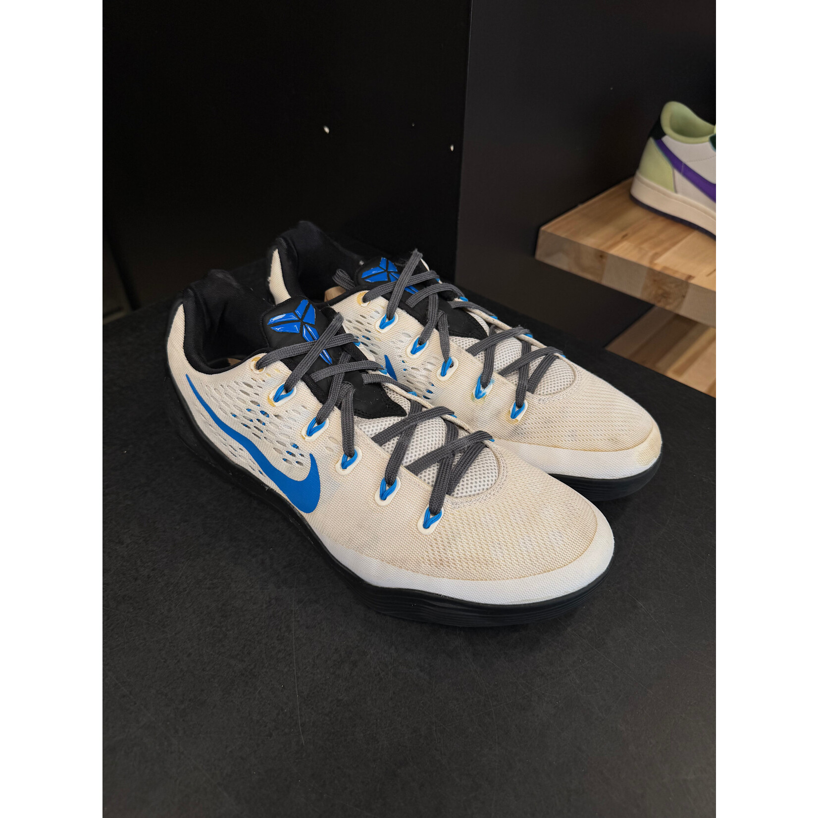 Nike Nike Kobe 9 Low NIKEID Size 10, PREOWNED NO BOX