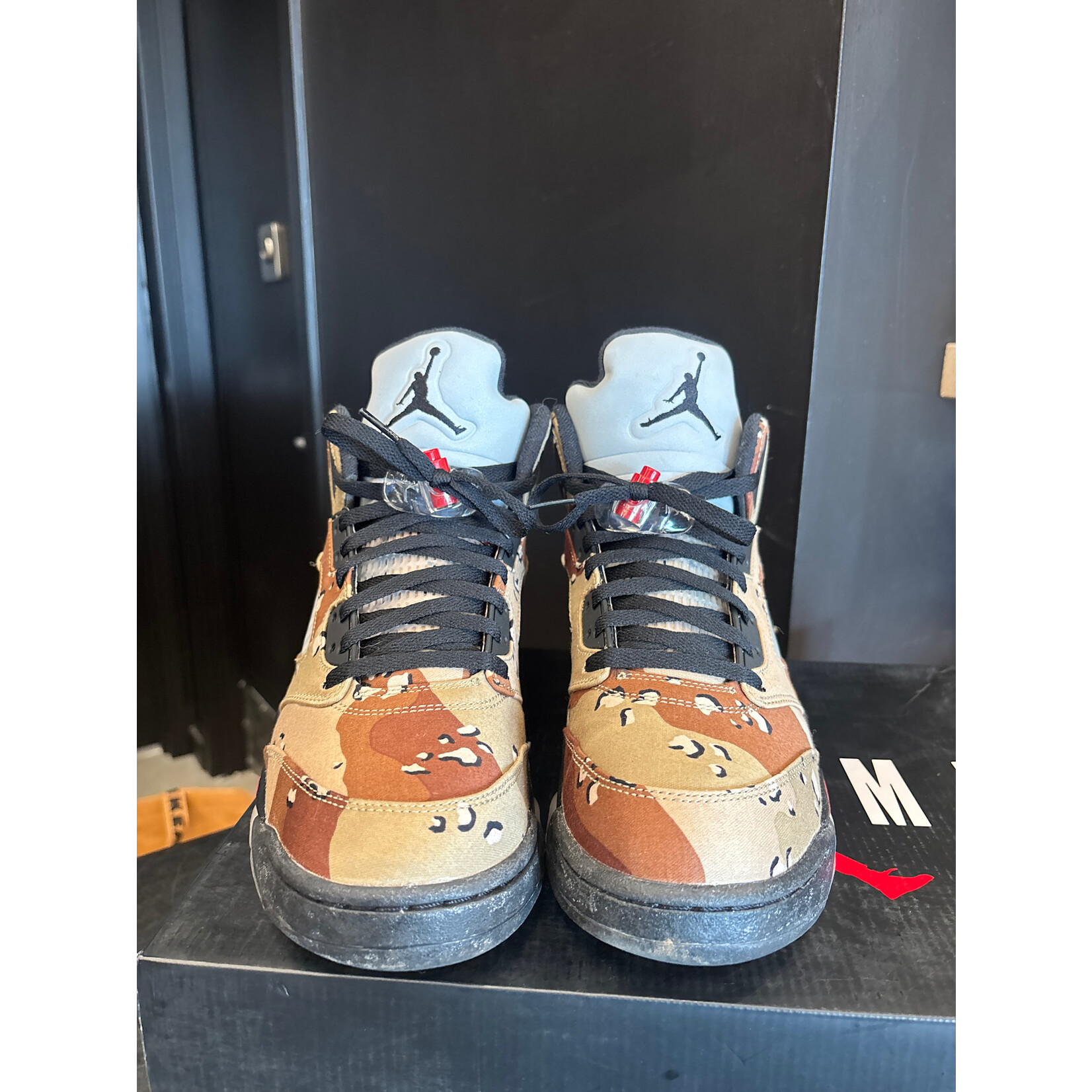 Jordan Jordan 5 Retro Supreme Desert Camo Size 10.5 Jordan Jordan 5 Retro Supreme Desert Camo Size 10.5