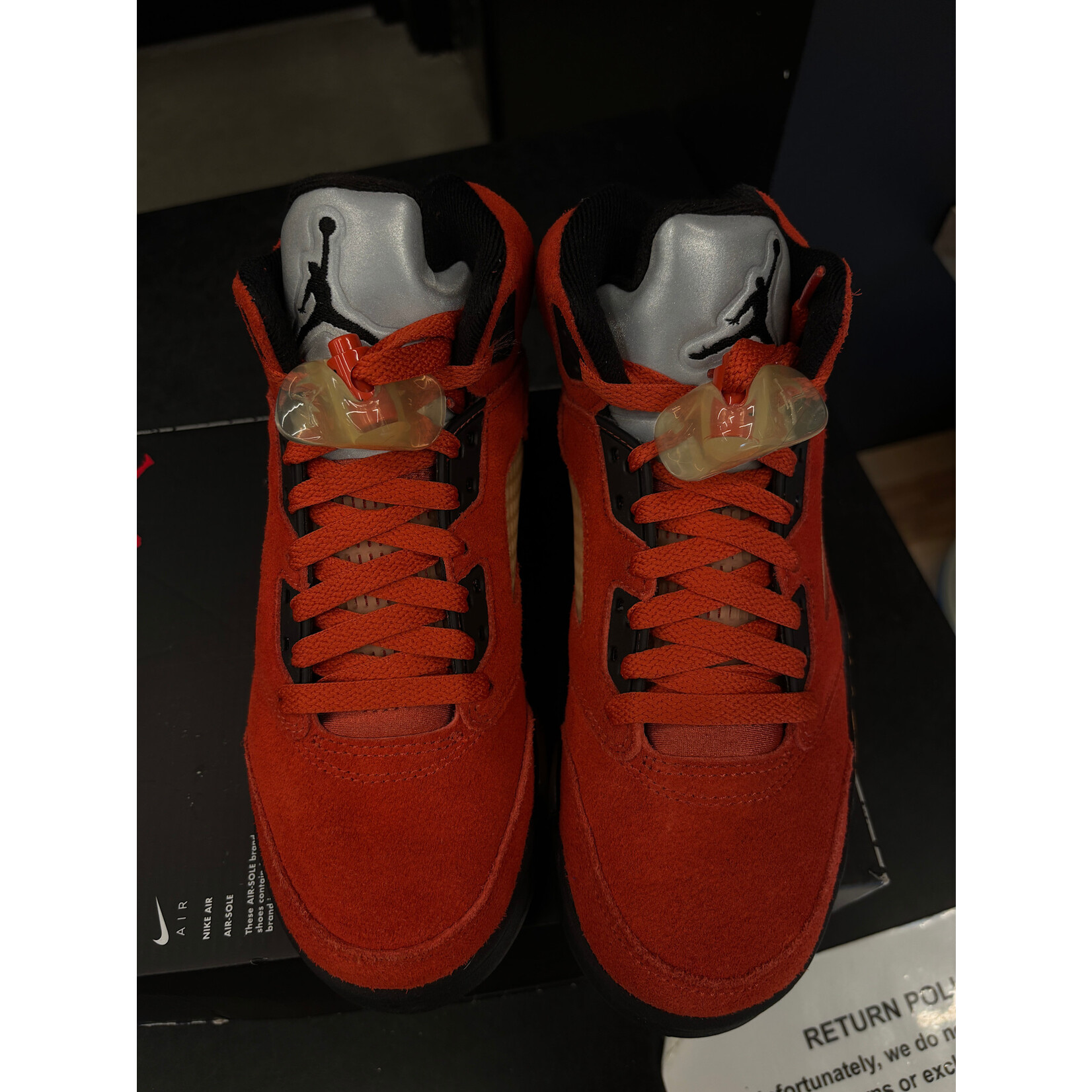 Jordan Jordan 5 Retro Dunk on Mars (Women's) Size 6W, PREOWNED