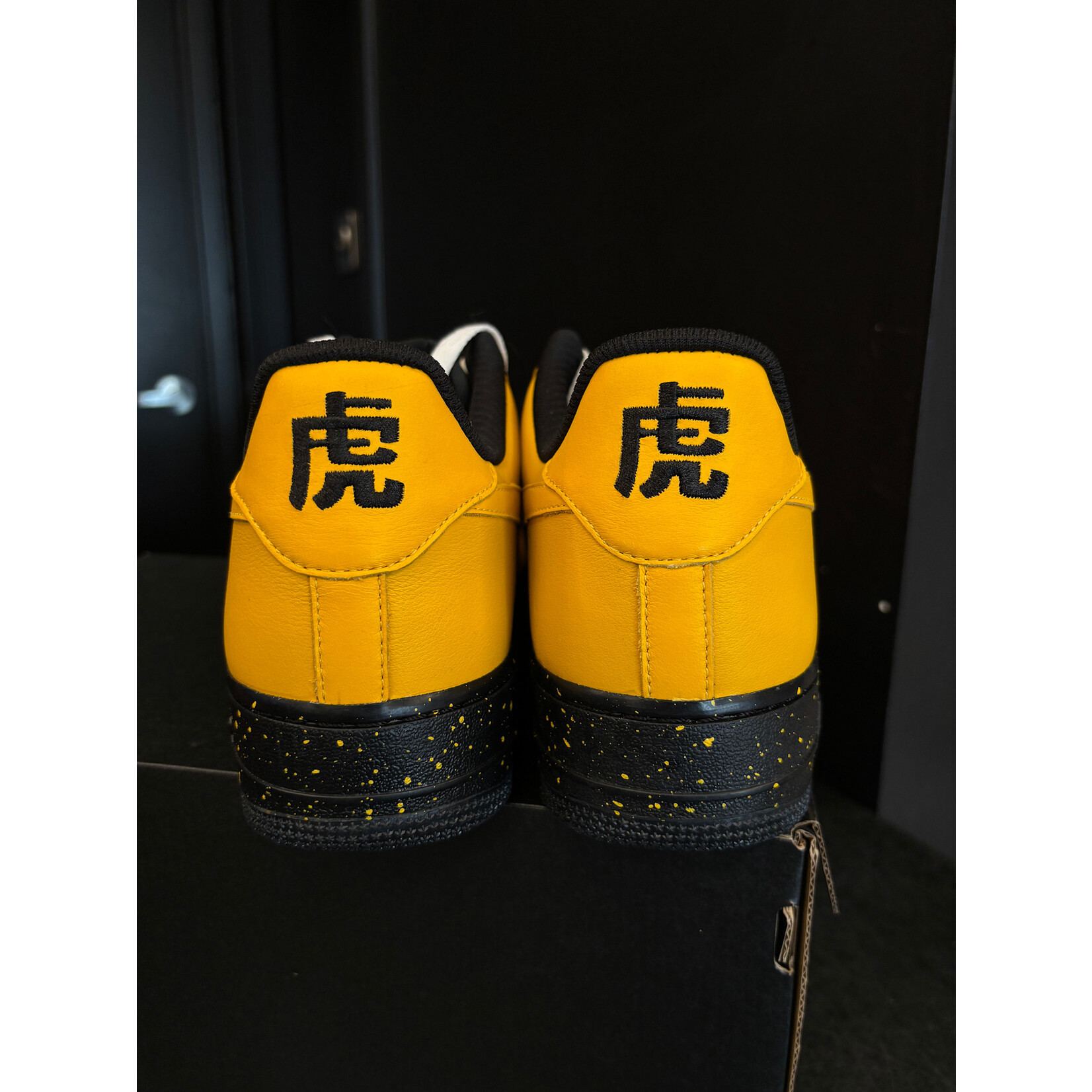 Nike Nike Air Force 1 ID 'TIGER' CUSTOM Size 10, DS BRAND NEW