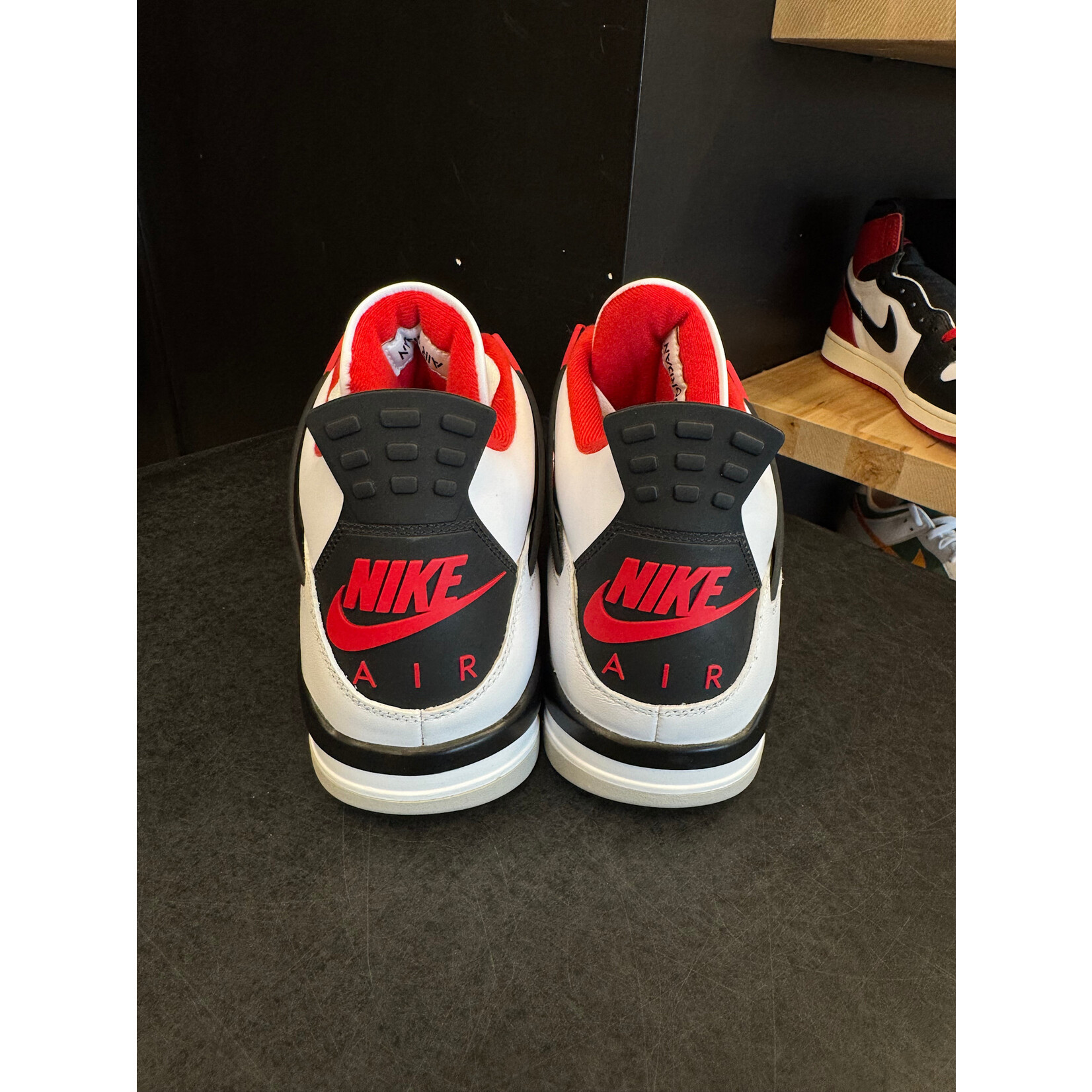 Jordan Jordan 4 Retro Fire Red (2020) Size 14, PREOWNED VNDS NO BOX
