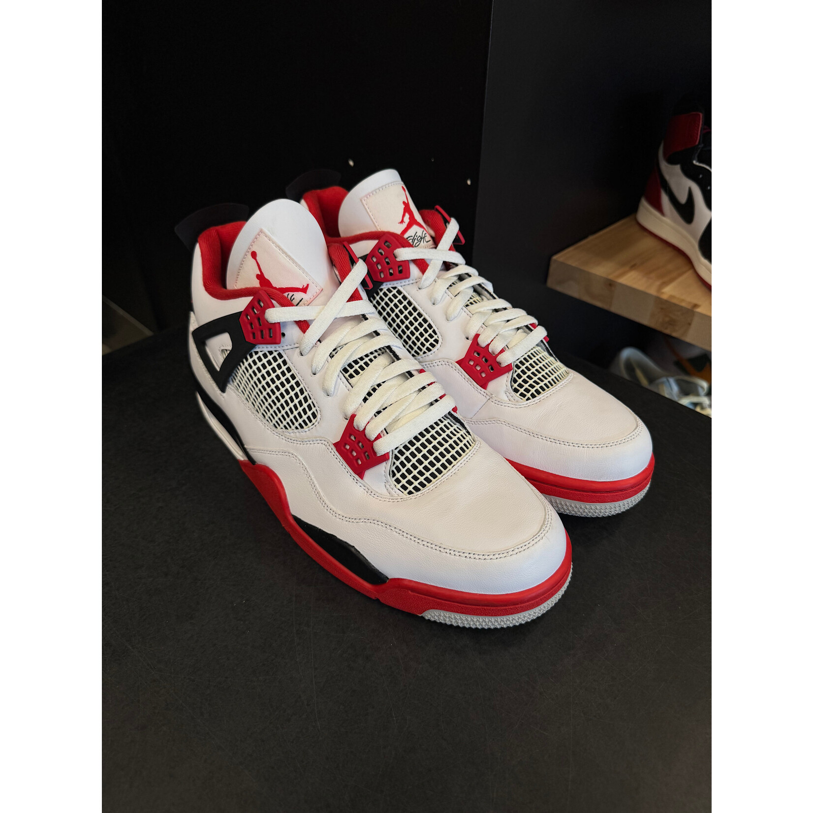 Jordan Jordan 4 Retro Fire Red (2020) Size 14, PREOWNED VNDS NO BOX