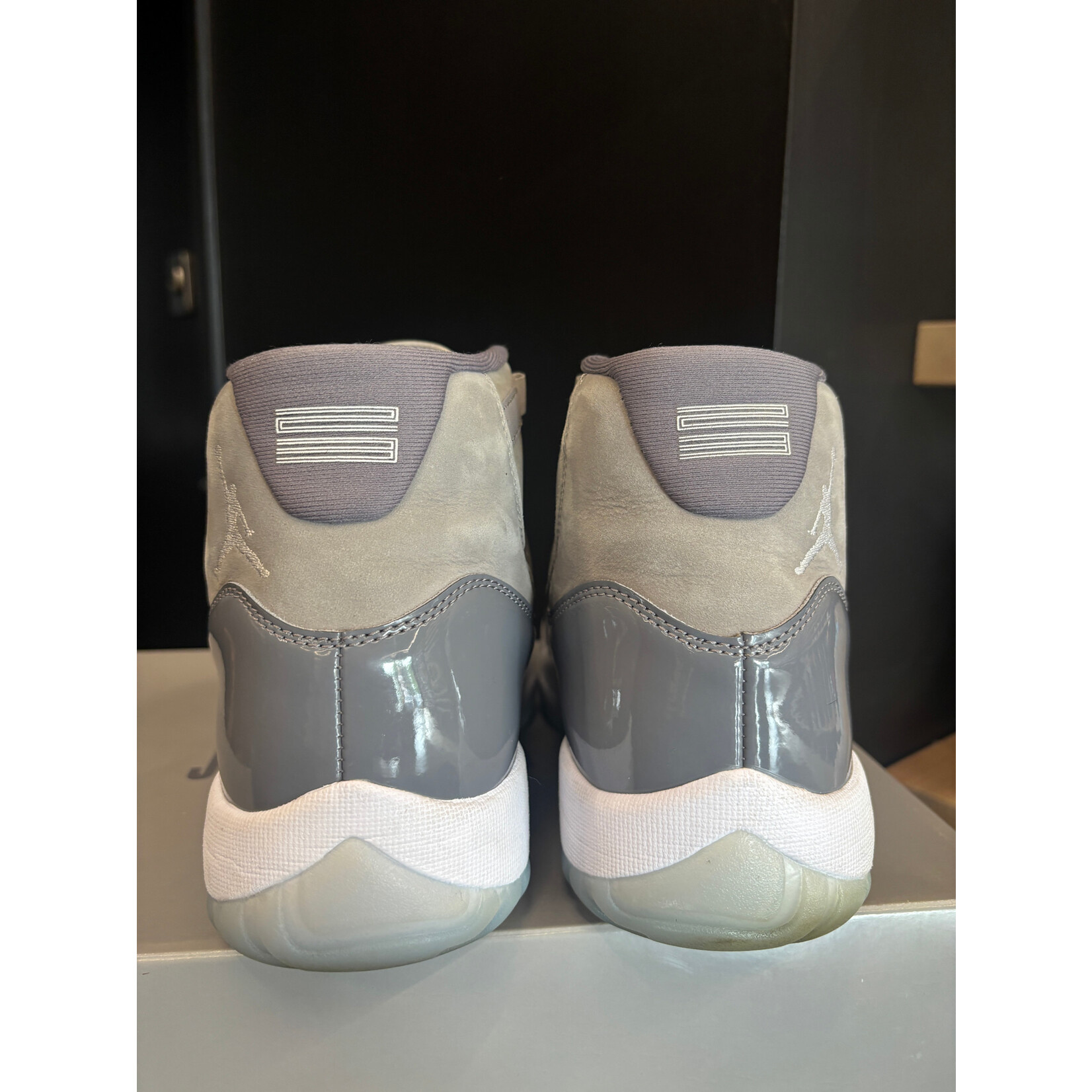Jordan Jordan 11 Retro Cool Grey (2021) Size 9.5, PREOWNED