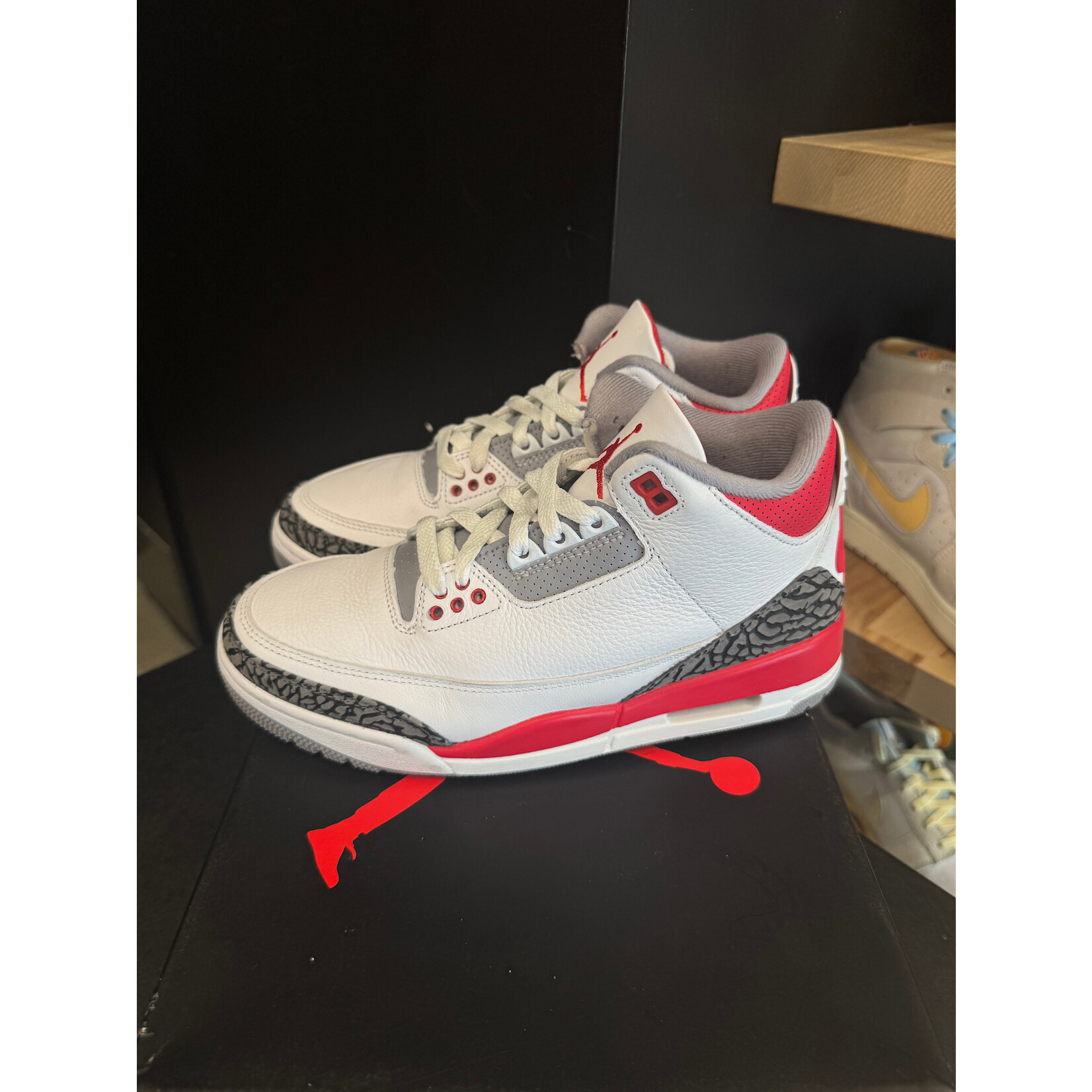 Jordan Jordan 3 Retro Fire Red (2022) Size 6.5, PREOWNED