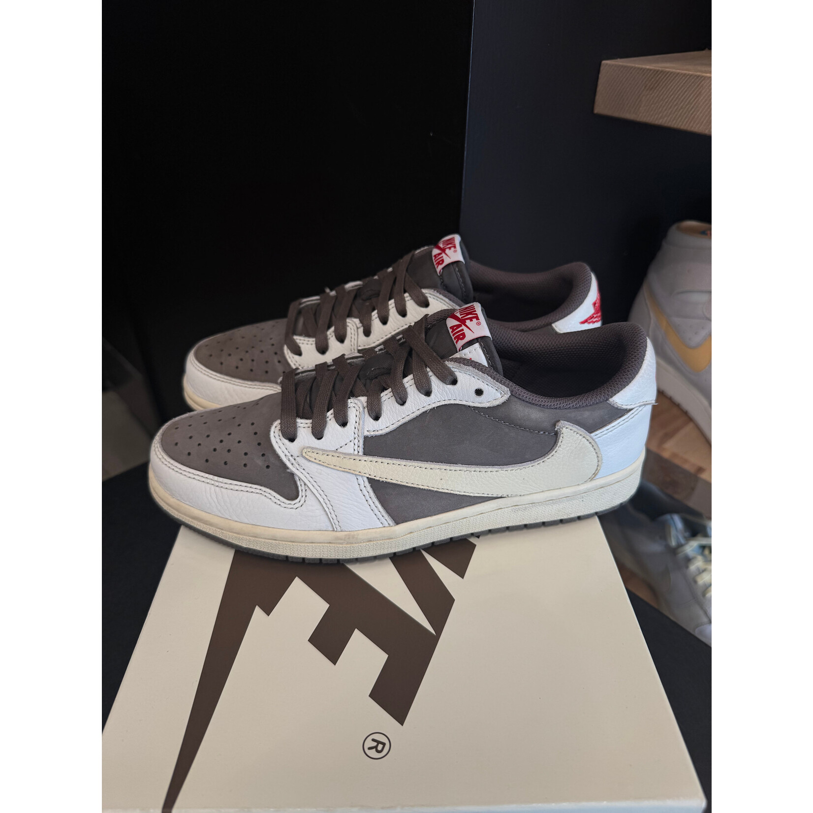 Jordan Jordan 1 Retro Low OG SP Travis Scott Reverse Mocha Size 8, PREOWNED