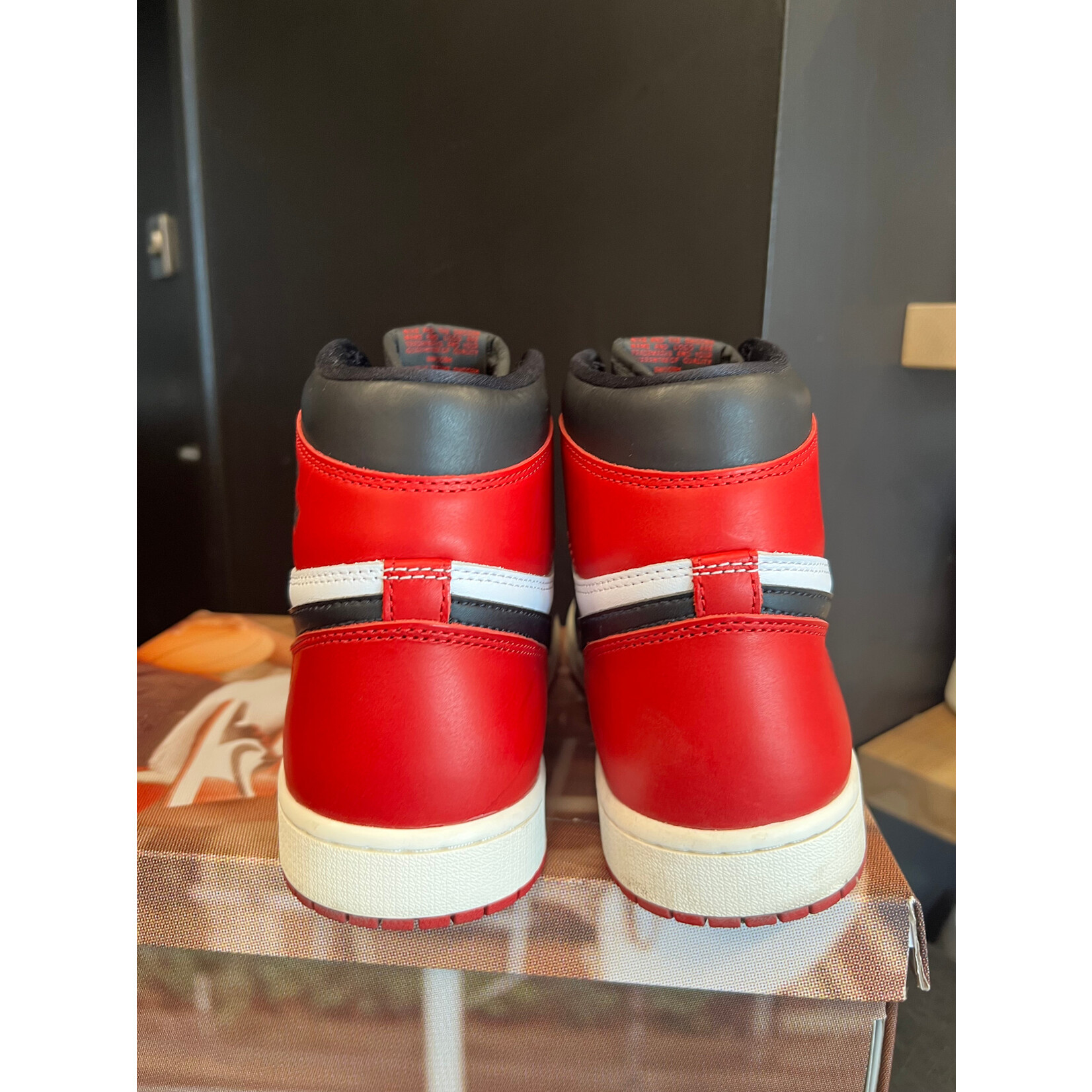 Jordan Jordan 1 Retro High OG Black Toe Reimagined Size 10.5, PREOWNED