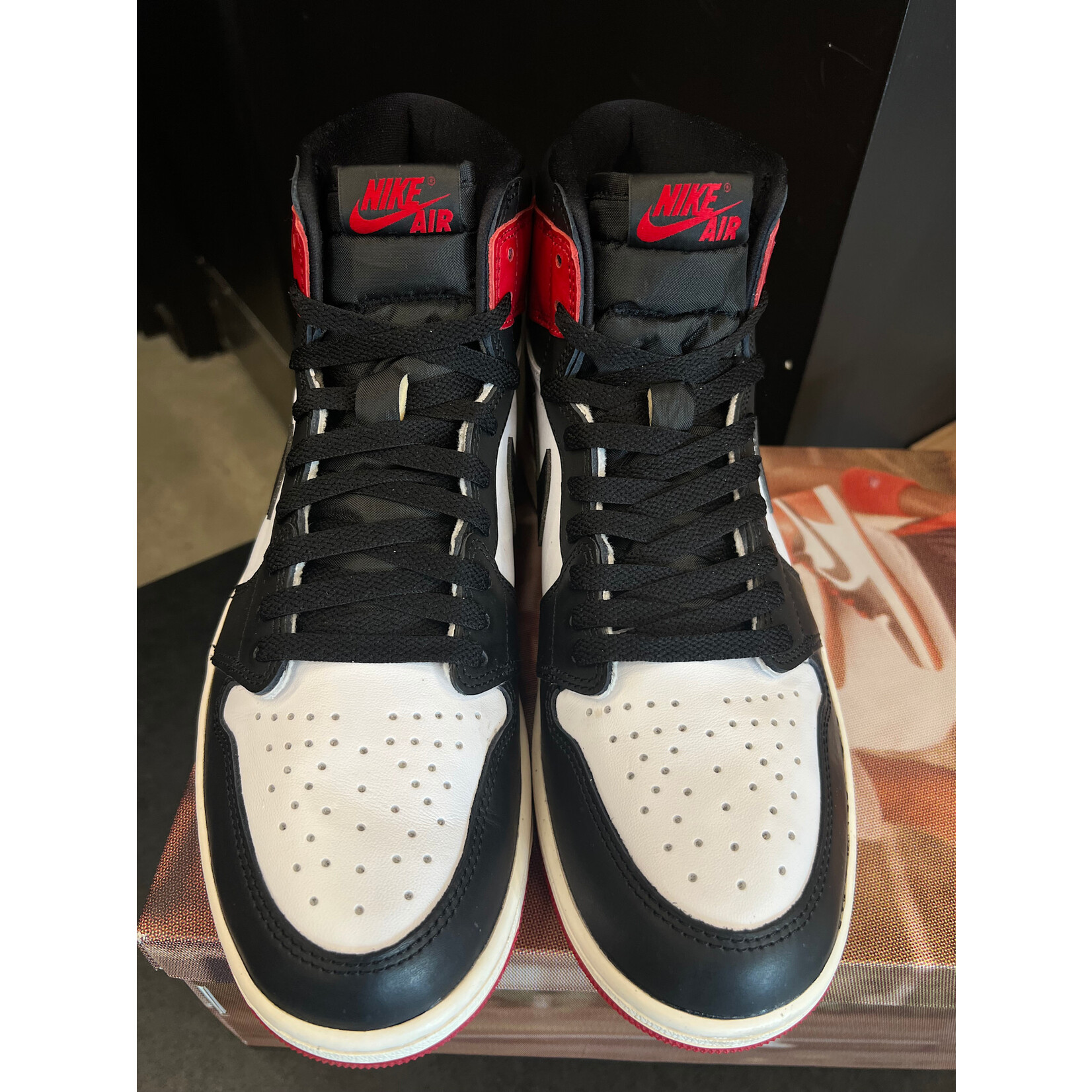 Jordan Jordan 1 Retro High OG Black Toe Reimagined Size 10.5, PREOWNED