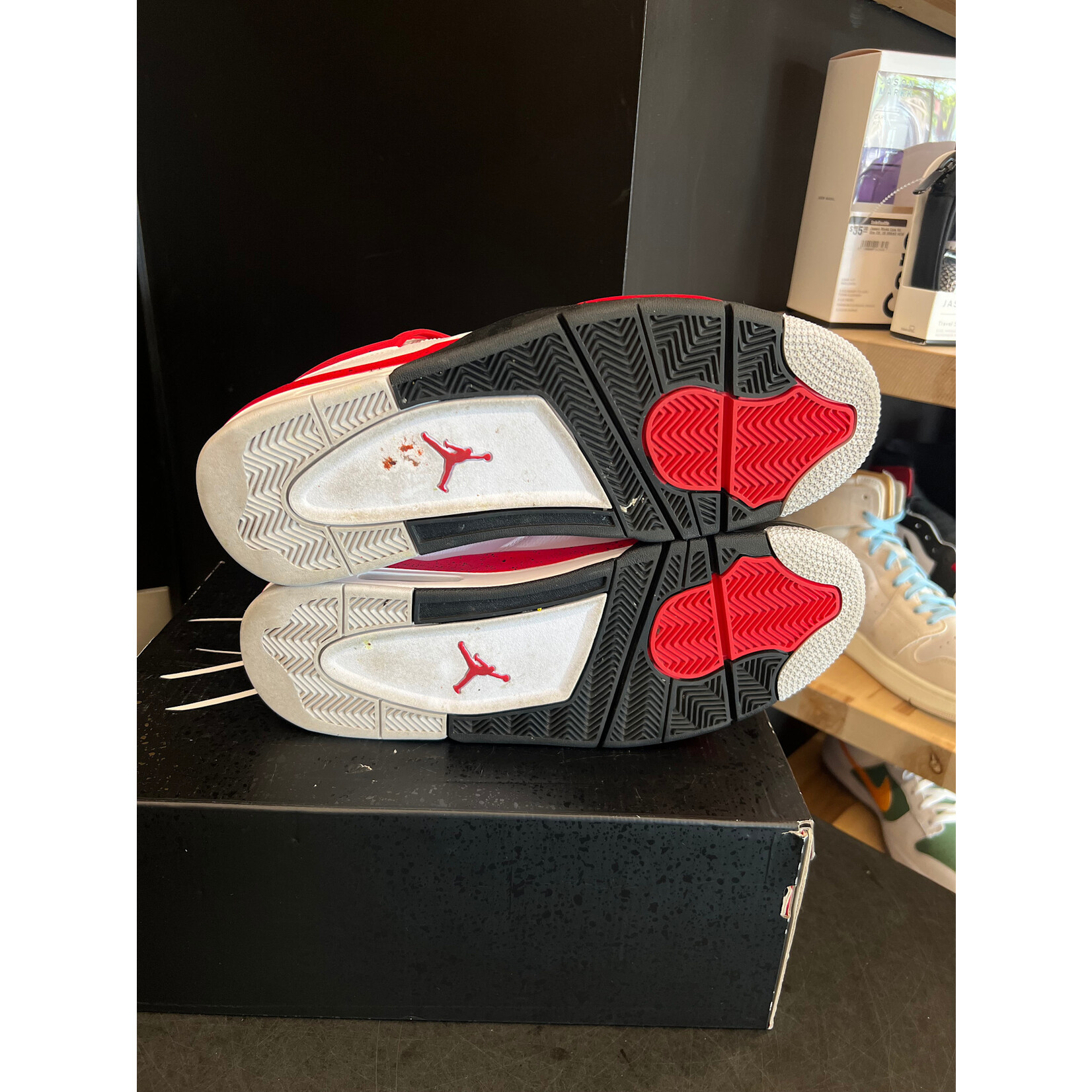 Jordan Jordan 4 Retro Red Cement Size 13, PREOWNED