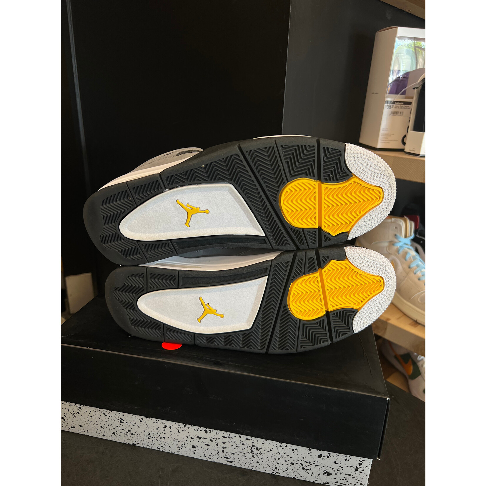Jordan Jordan 4 Retro Cool Grey (2019) Size 13, PREOWNED