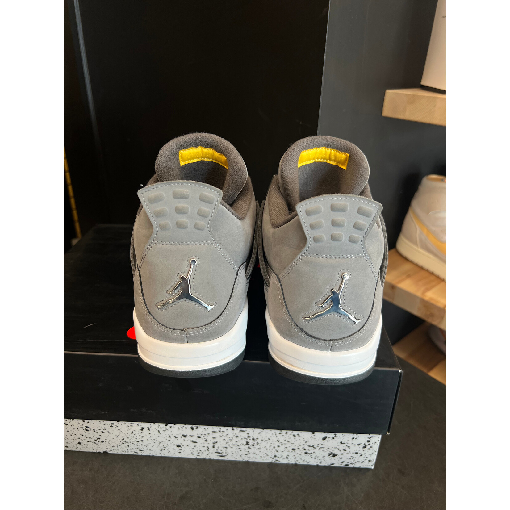 Jordan Jordan 4 Retro Cool Grey (2019) Size 13, PREOWNED