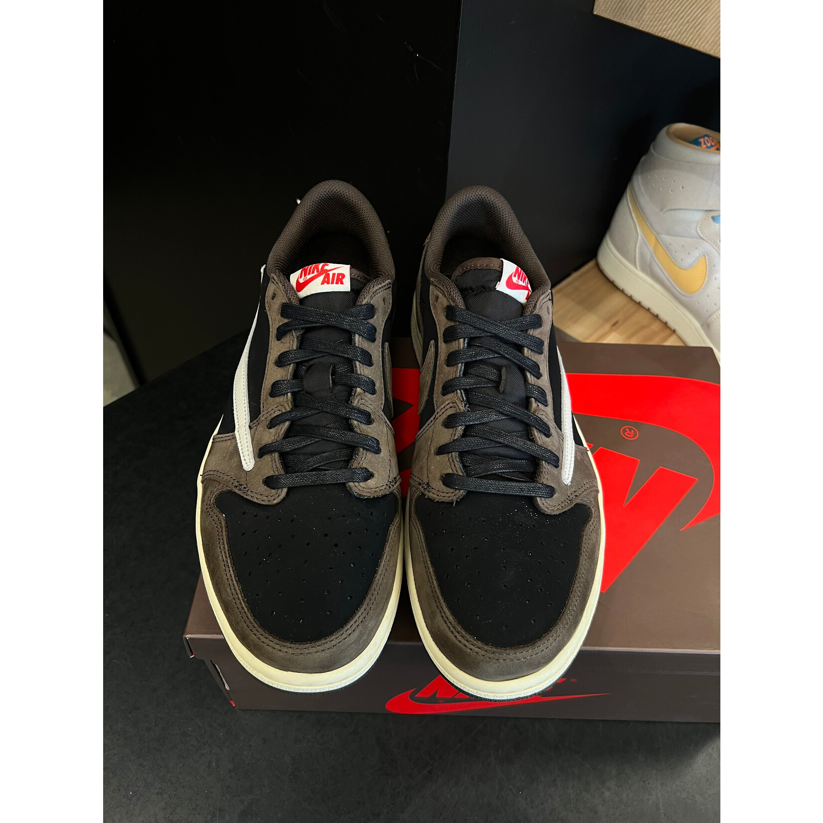 Jordan Jordan 1 Retro Low OG SP Travis Scott Mocha Size 10.5, PREOWNED