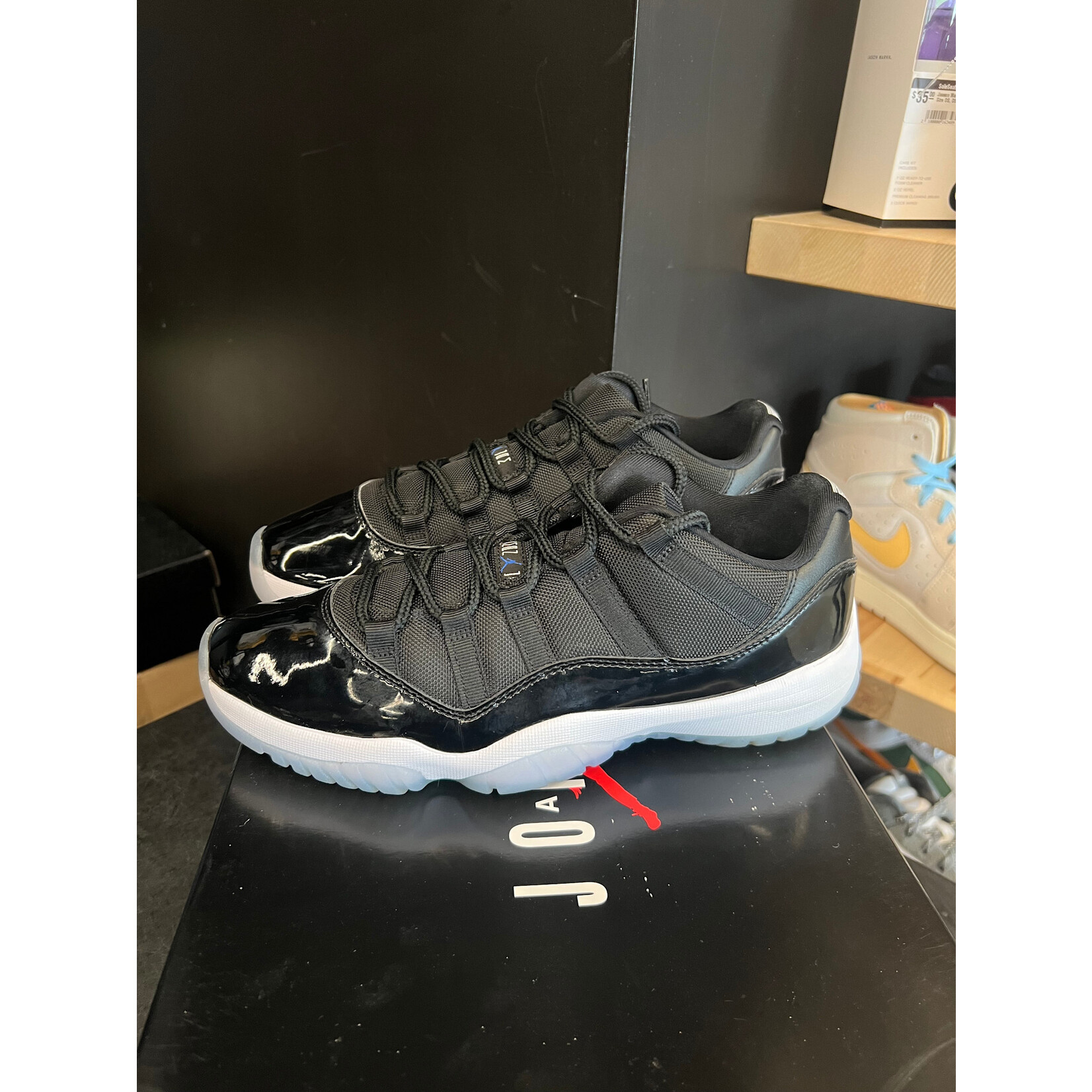 Jordan Jordan 11 Retro Low Space Jam Size 9.5, PREOWNED
