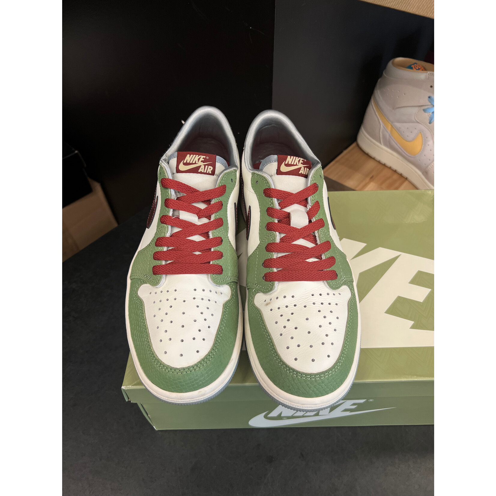 Jordan Jordan 1 Retro Low OG Year of the Dragon (2024) Size 9.5, PREOWNED