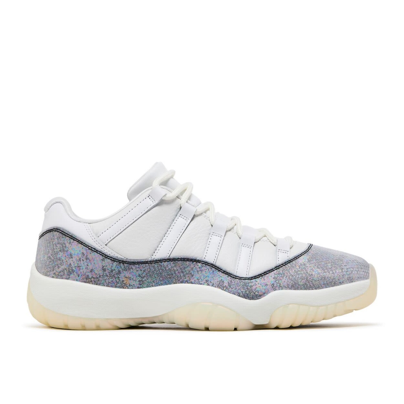 Jordan Jordan 11 Retro Low Year of the Snake Size 10.5, DS BRAND NEW