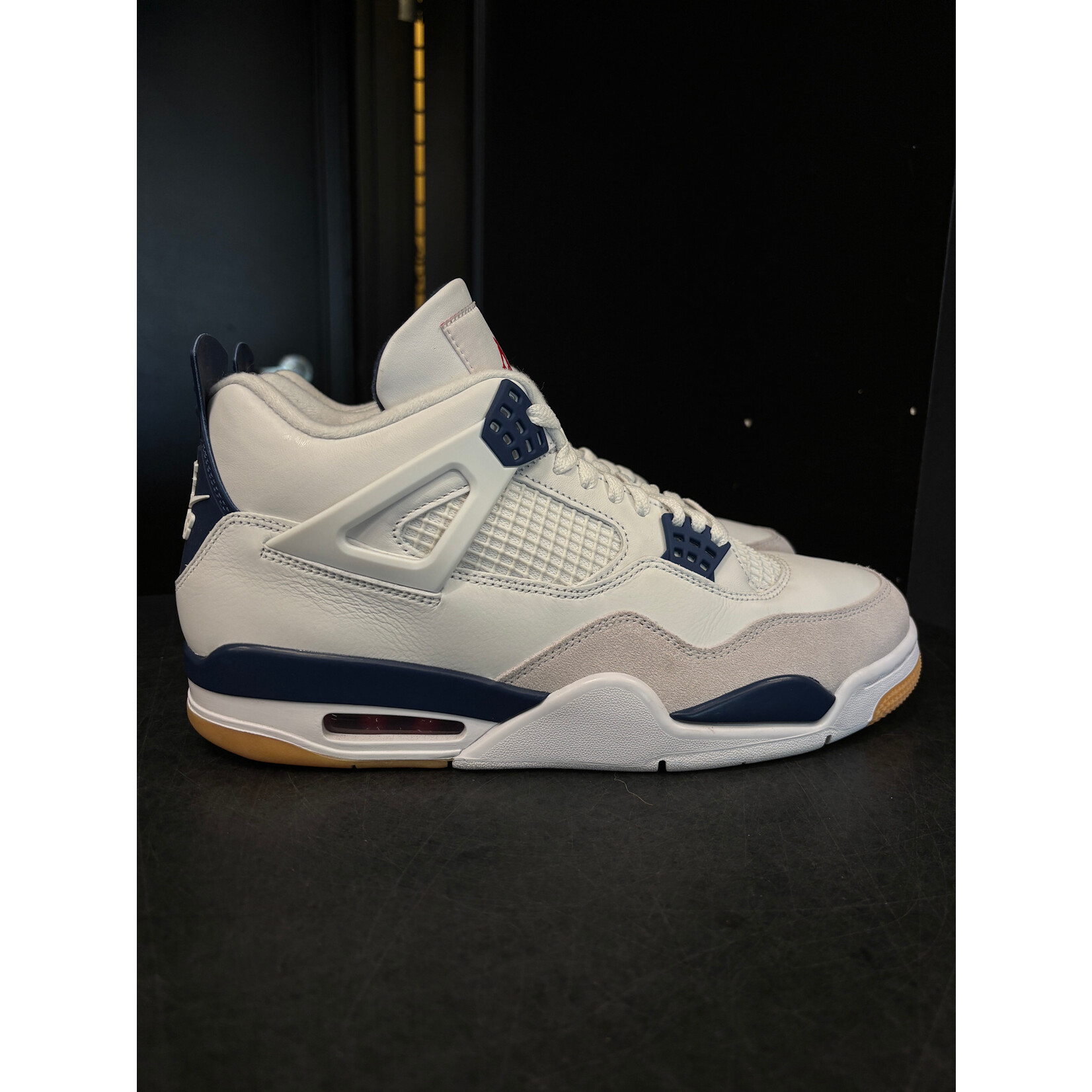 Jordan Jordan 4 Retro SB Navy Size 10.5, PREOWNED NO BOX