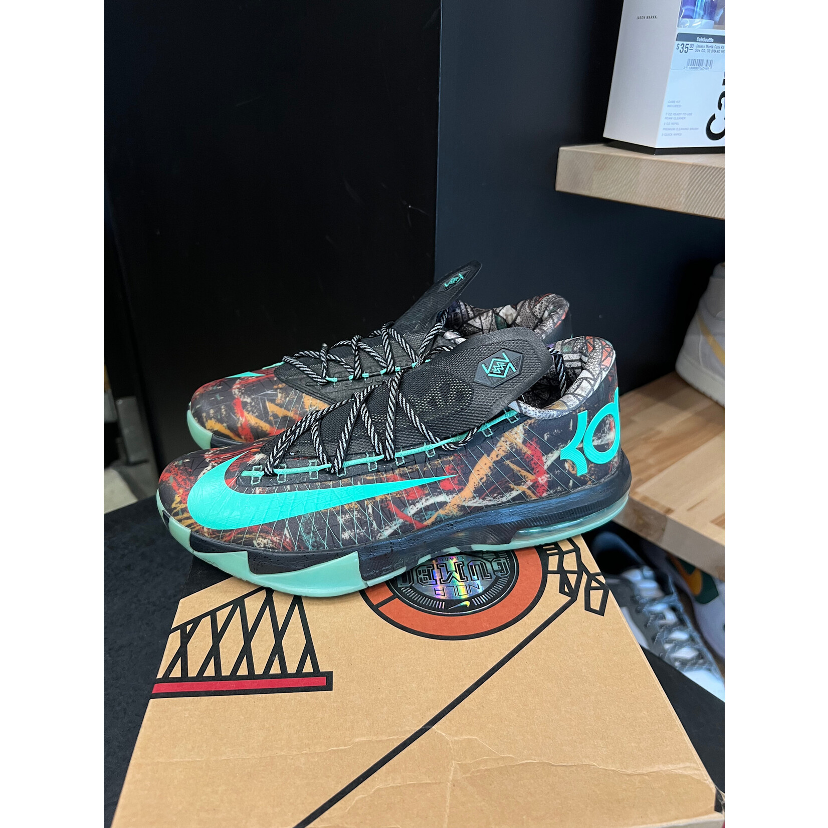 Nike Nike KD 6 NOLA Gumbo League Illusion Size 8.5, PREOWNED