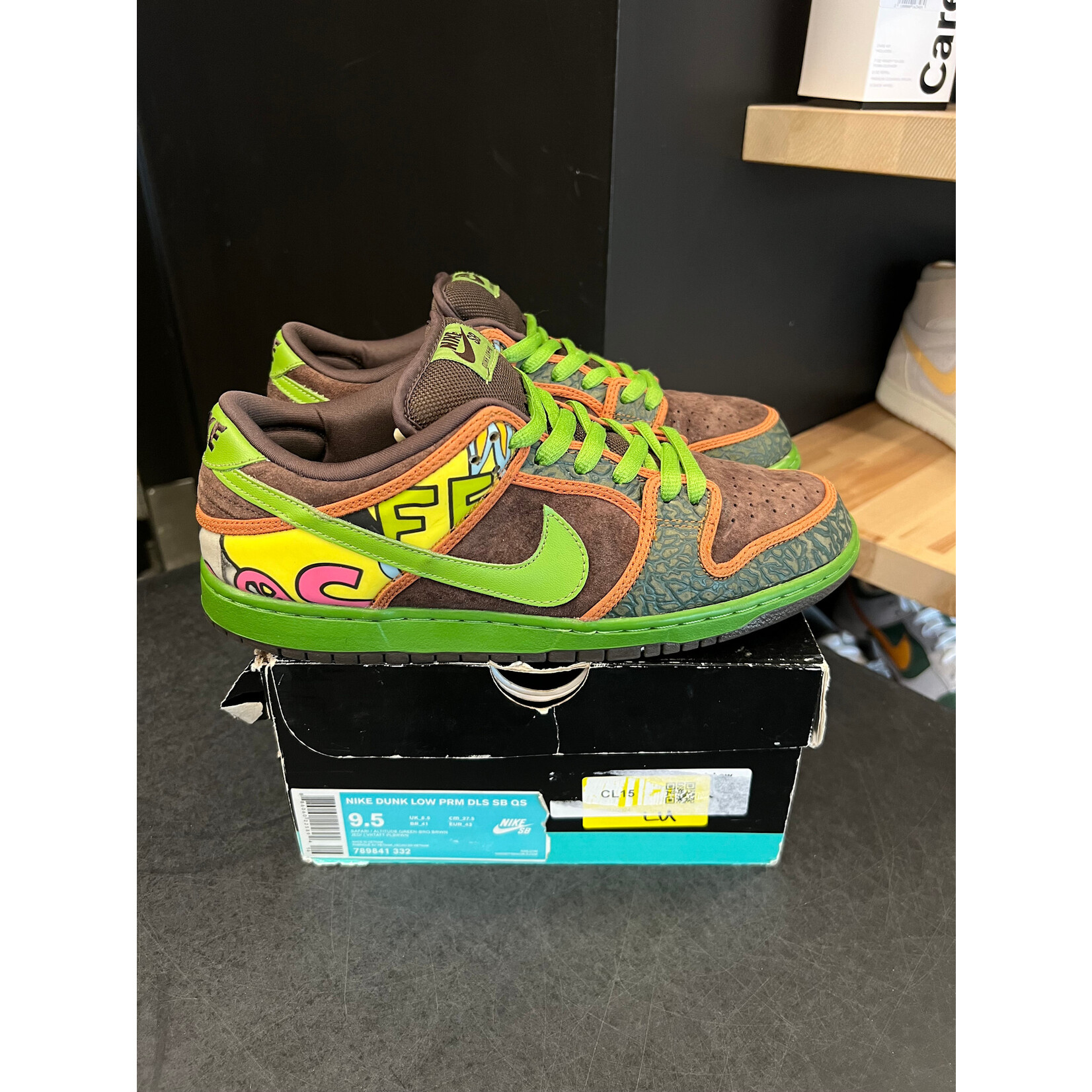 Nike Nike SB Dunk Low De La Soul (2015) Size 9.5, PREOWNED