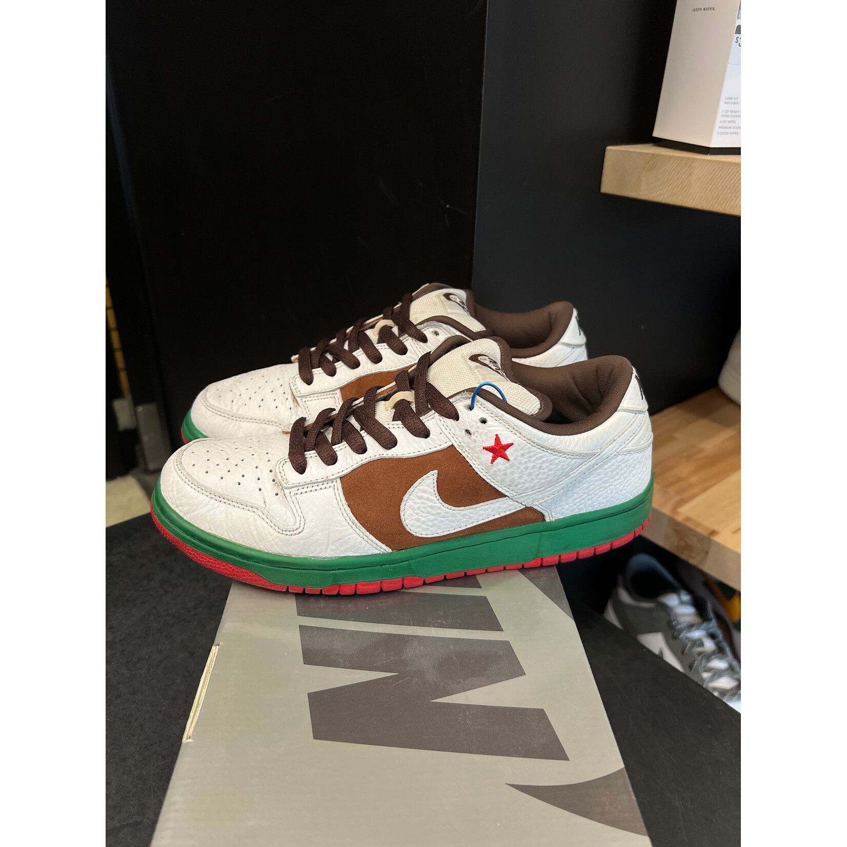 Nike Nike SB Dunk Low Cali (2004) Size 9.5, PREOWNED
