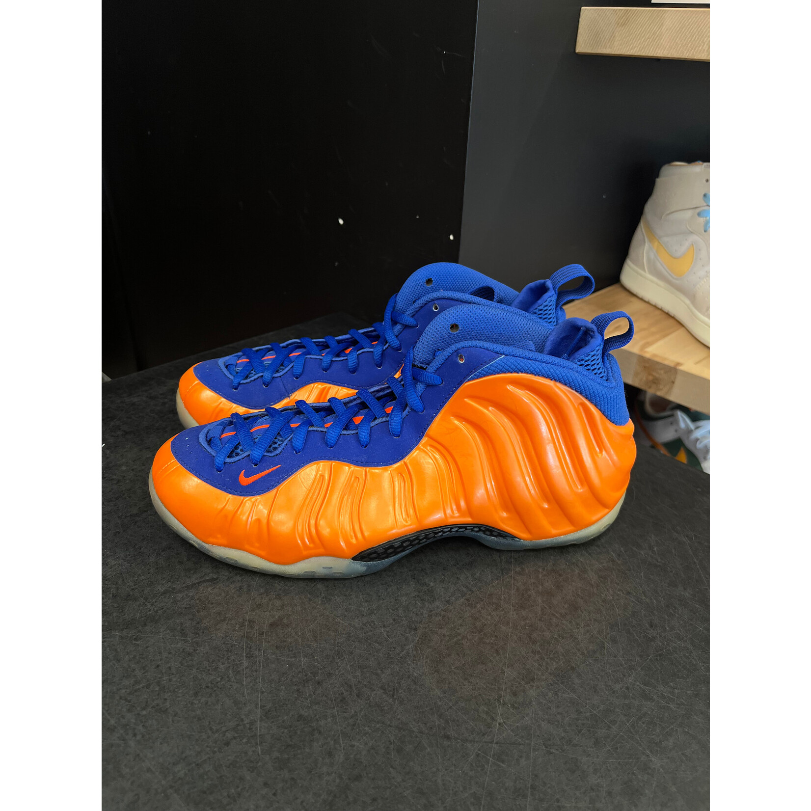 Nike Nike Air Foamposite One Knicks Size 10.5, PREOWNED