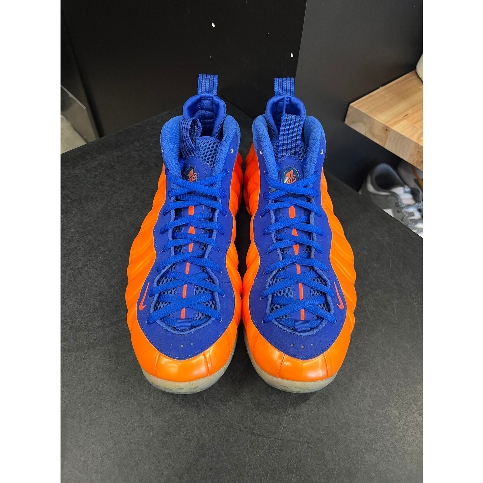 Nike Nike Air Foamposite One Knicks Size 10.5, PREOWNED