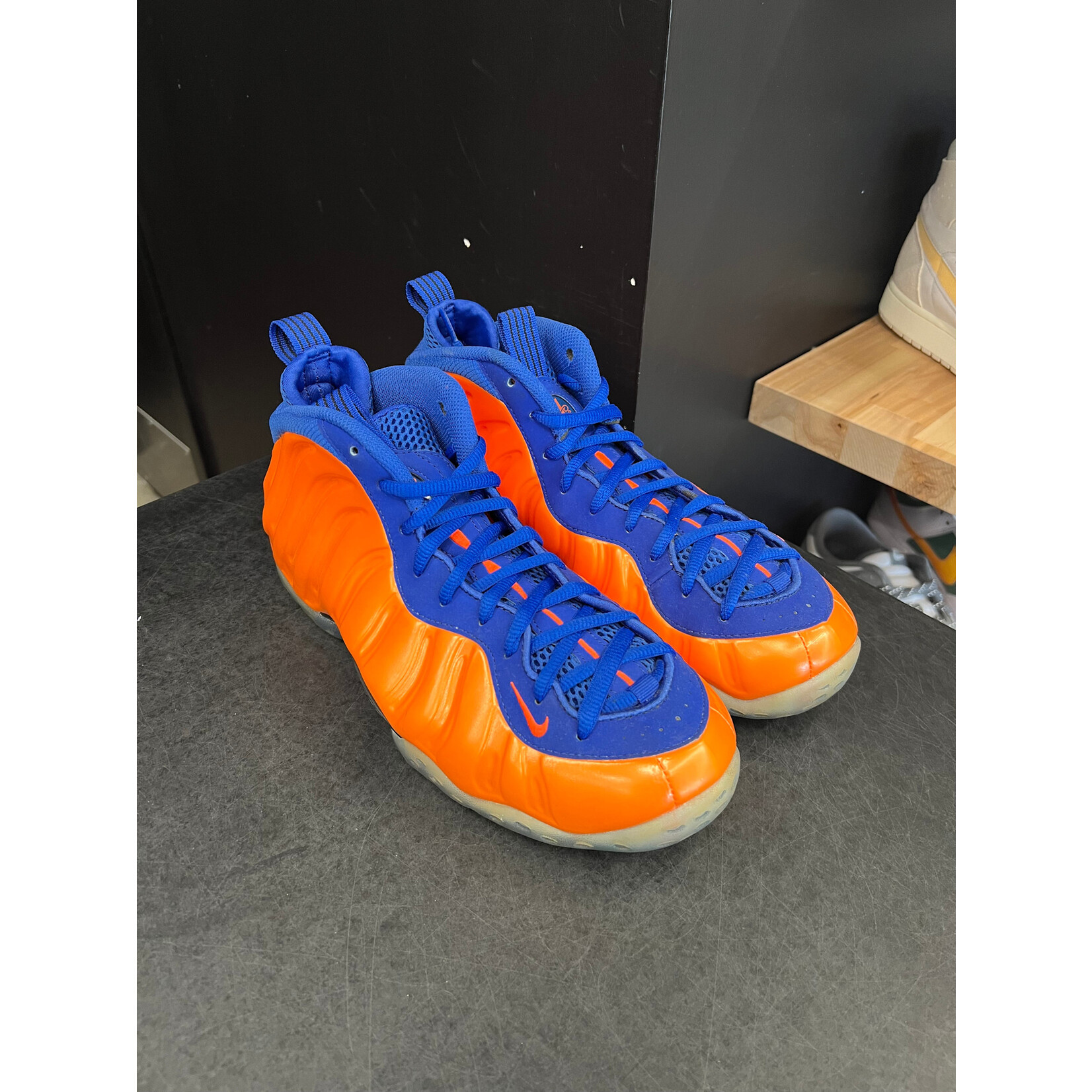 Nike Nike Air Foamposite One Knicks Size 10.5, PREOWNED