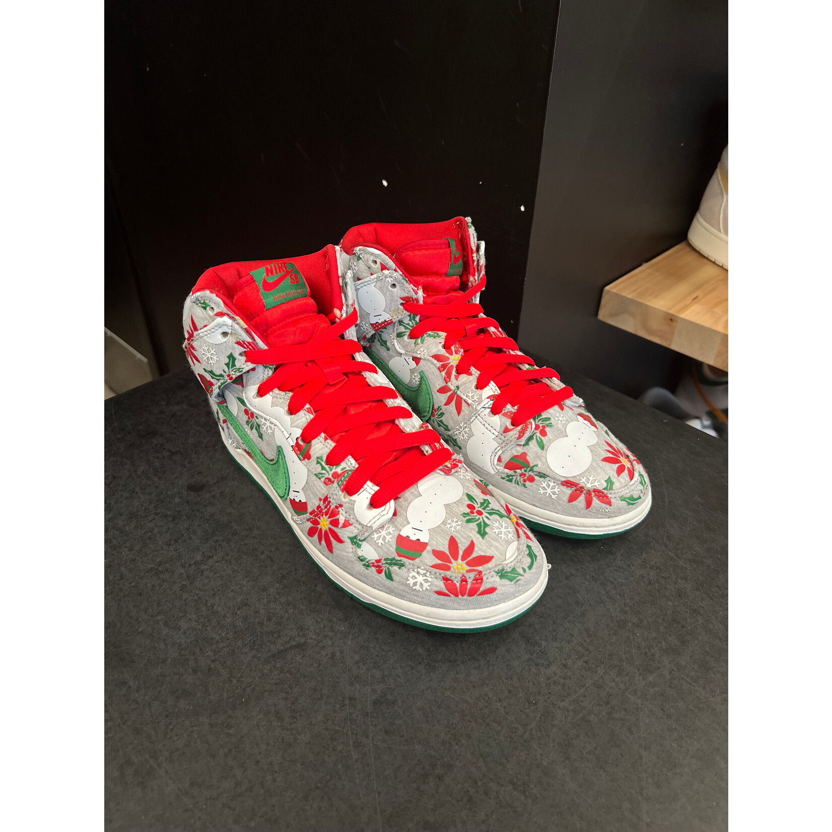 Nike Nike SB Dunk High Concepts Ugly Christmas Sweater Grey Size 8.5, PREOWNED