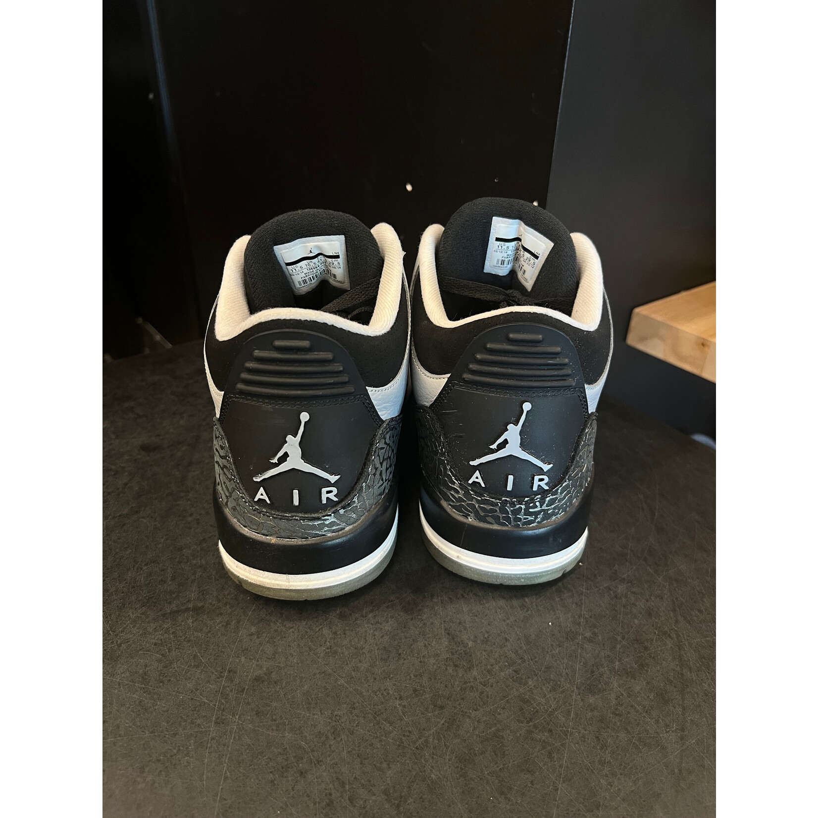 Jordan Jordan 3 Retro Wolf Grey Size 11.5, PREOWNED