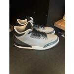 Jordan Jordan 3 Retro Wolf Grey Size 11.5, PREOWNED