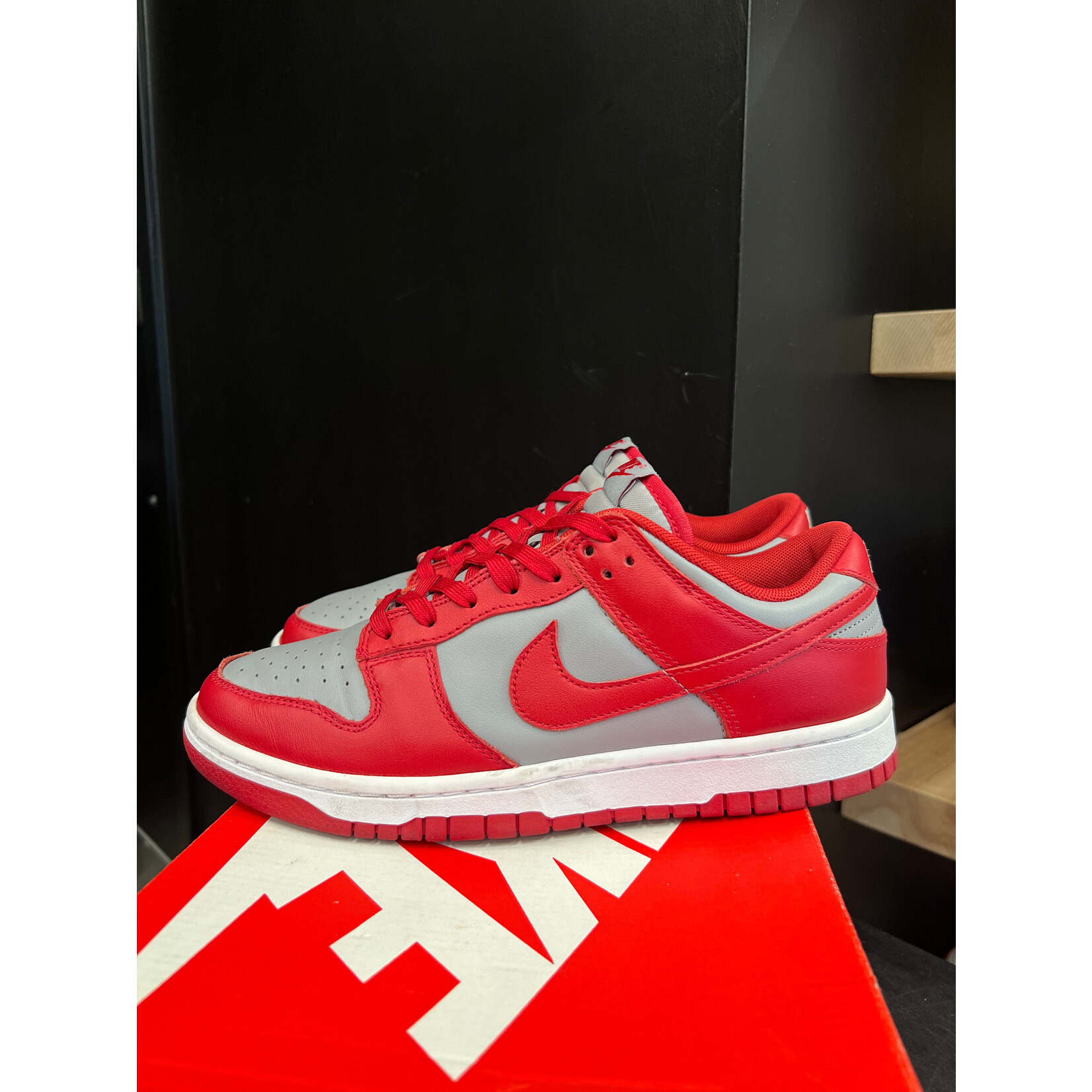 Nike Nike Dunk Low Retro UNLV (2021) Size 7.5, PREOWNED