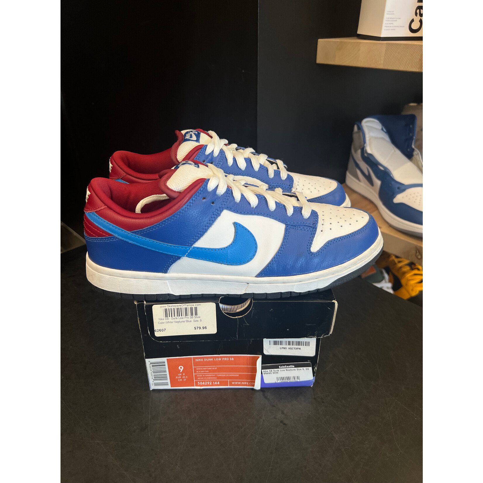 Nike Nike SB Dunk Low Neptune Size 9, PREOWNED