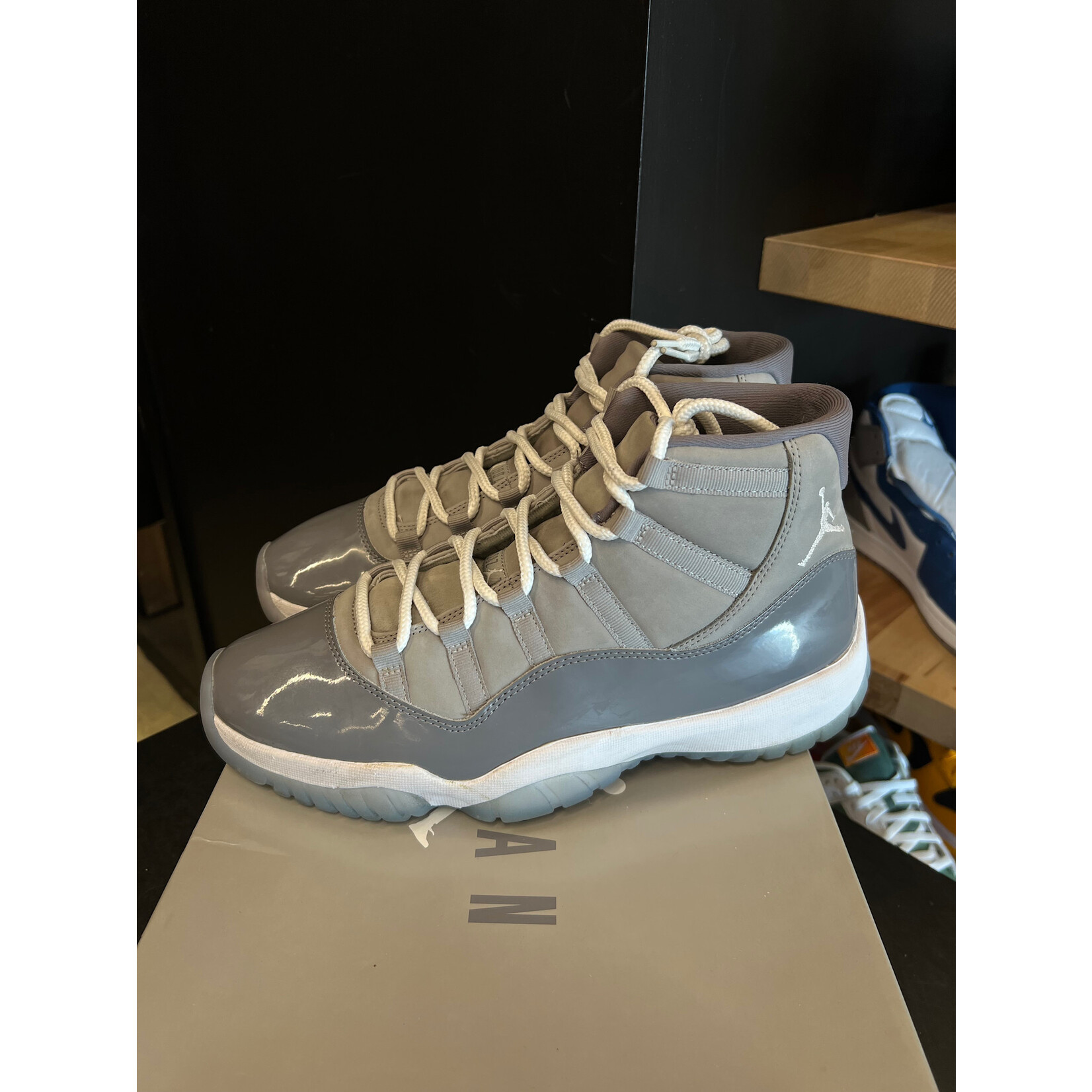 Jordan Jordan 11 Retro Cool Grey (2021) Size 12, PREOWNED