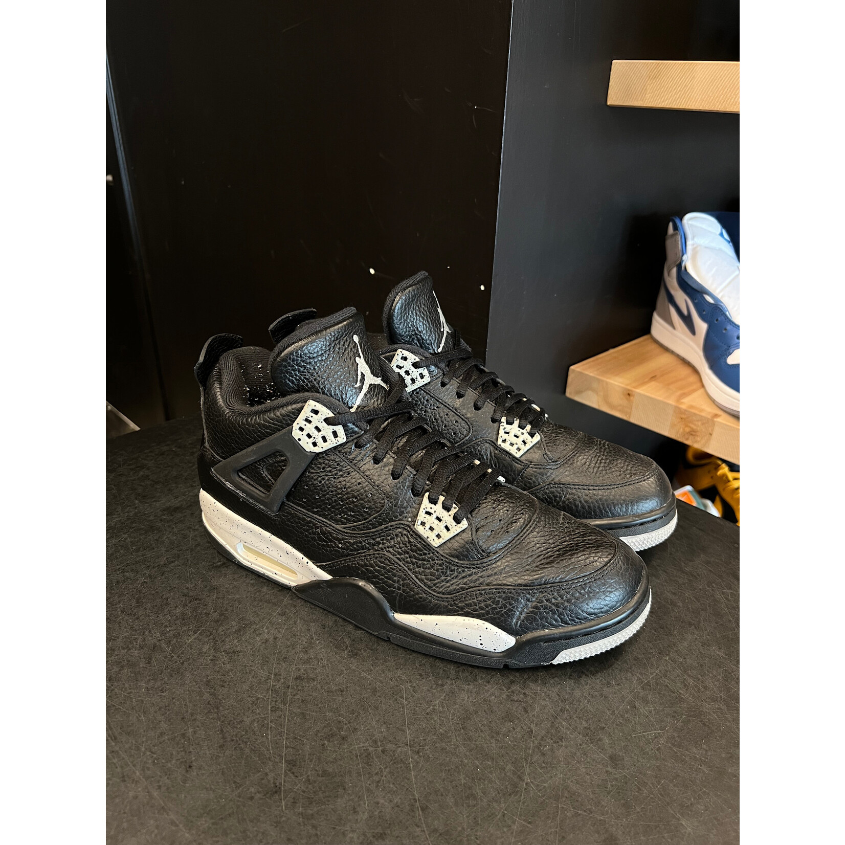 Jordan Jordan 4 Retro Oreo (2015) Size 10.5, PREOWNED