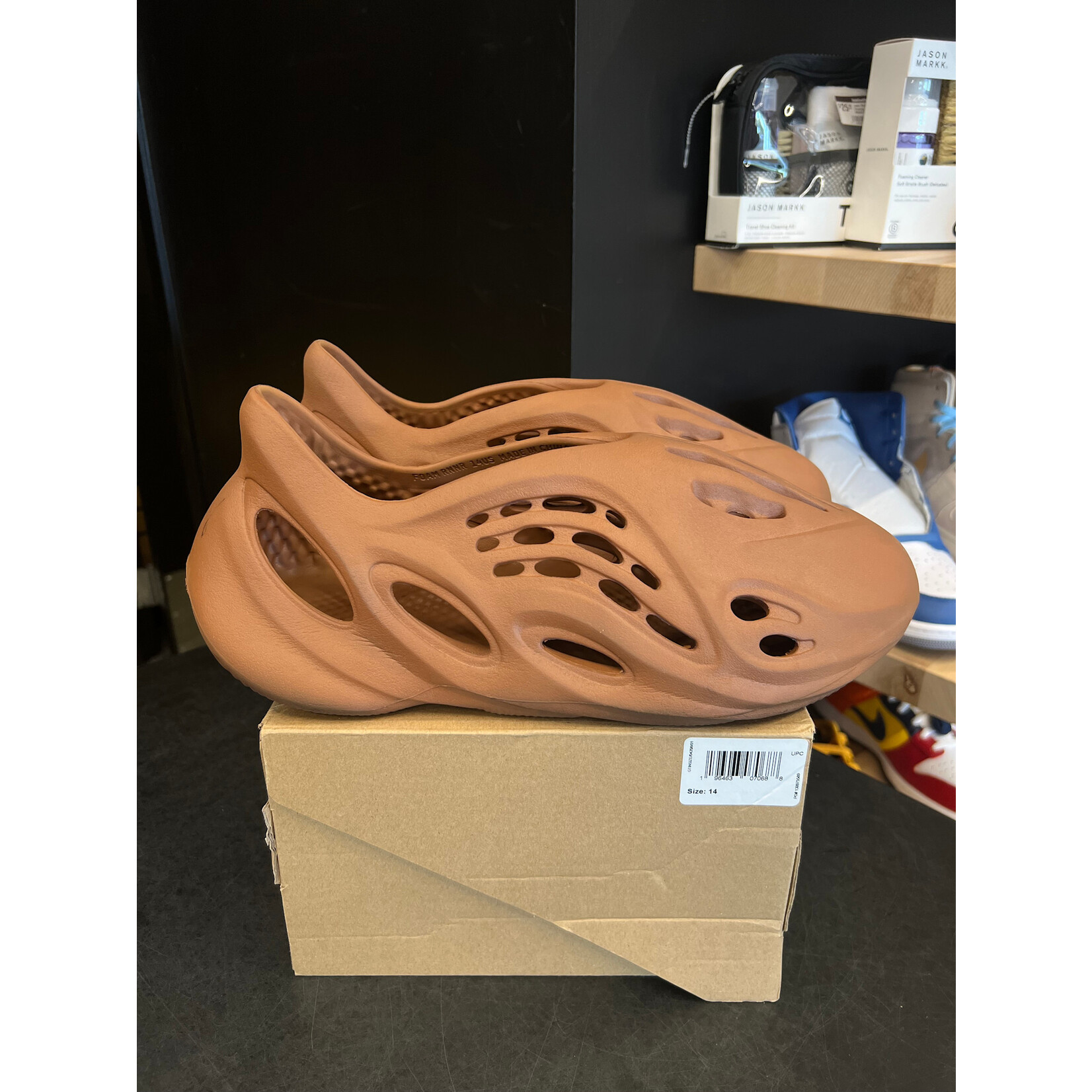 Adidas adidas Yeezy Foam RNR Clay Red Size 14, PREOWNED