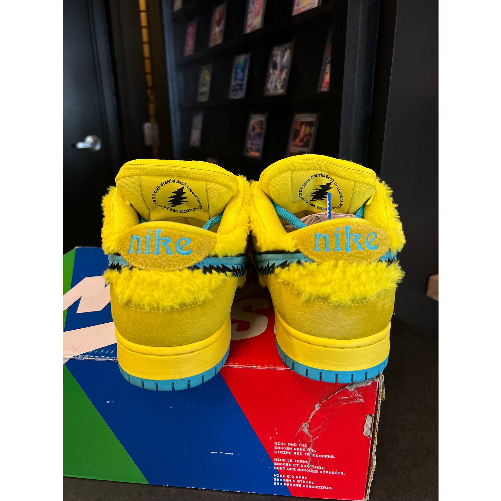 Nike Nike SB Dunk Low Grateful Dead Bears Opti Yellow Size 10, PREOWNED