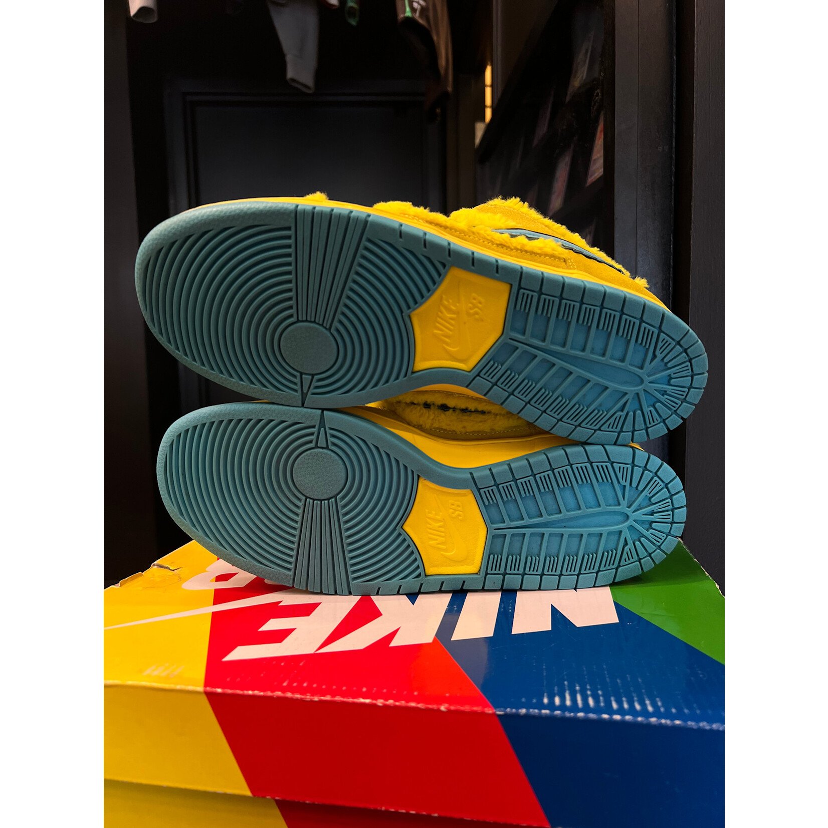 Nike Nike SB Dunk Low Grateful Dead Bears Opti Yellow Size 10, PREOWNED