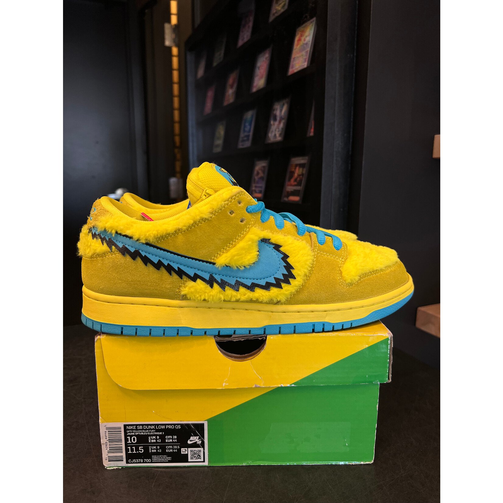 Nike Nike SB Dunk Low Grateful Dead Bears Opti Yellow Size 10, PREOWNED